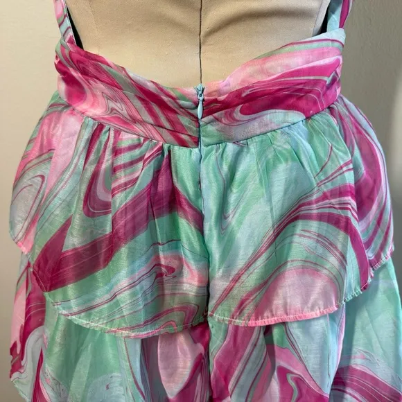 NWT OLIVACEOUS Candy Swirl Pink &amp; Green Tiered Maxi Dress Halter Neck Sz Large
