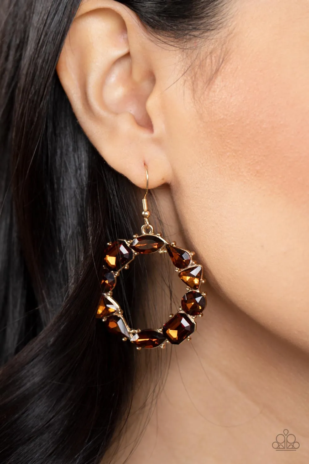 Paparazzi I Need Some HEIR Necklace Brown & GLOWING in Circles Earrings Brown