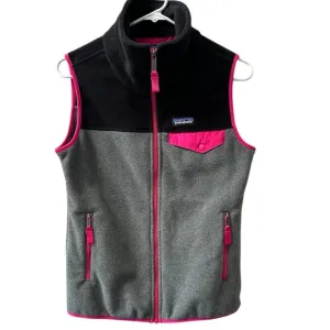 Patagonia Synchilla Full Zip Fleece Vest, Women Size XS; Black, Gray &amp; Pink.