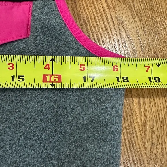 Patagonia Synchilla Full Zip Fleece Vest, Women Size XS; Black, Gray &amp; Pink.