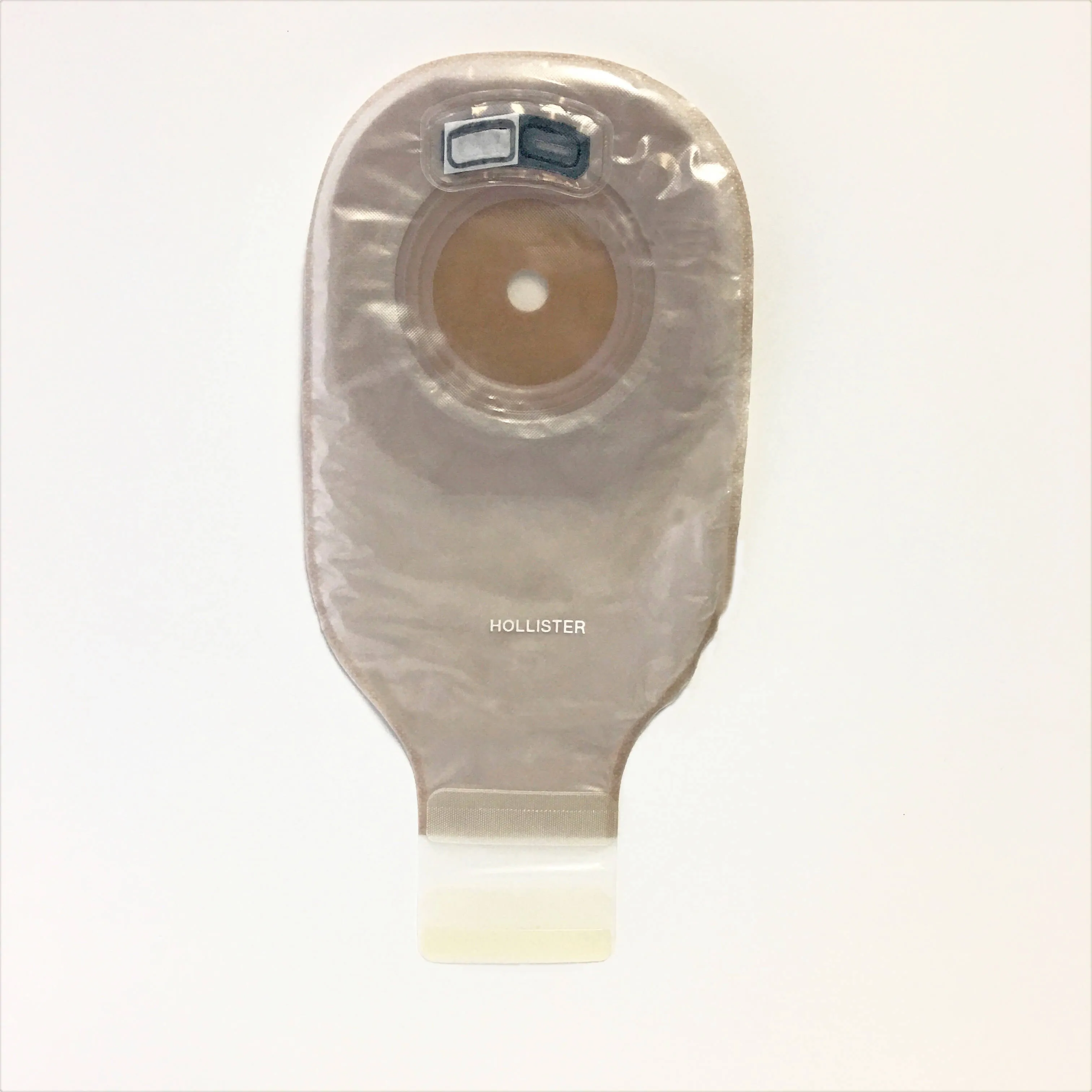 Premier One-Piece Drainable Pouch with Flextend Convex Barrier (Transparent)