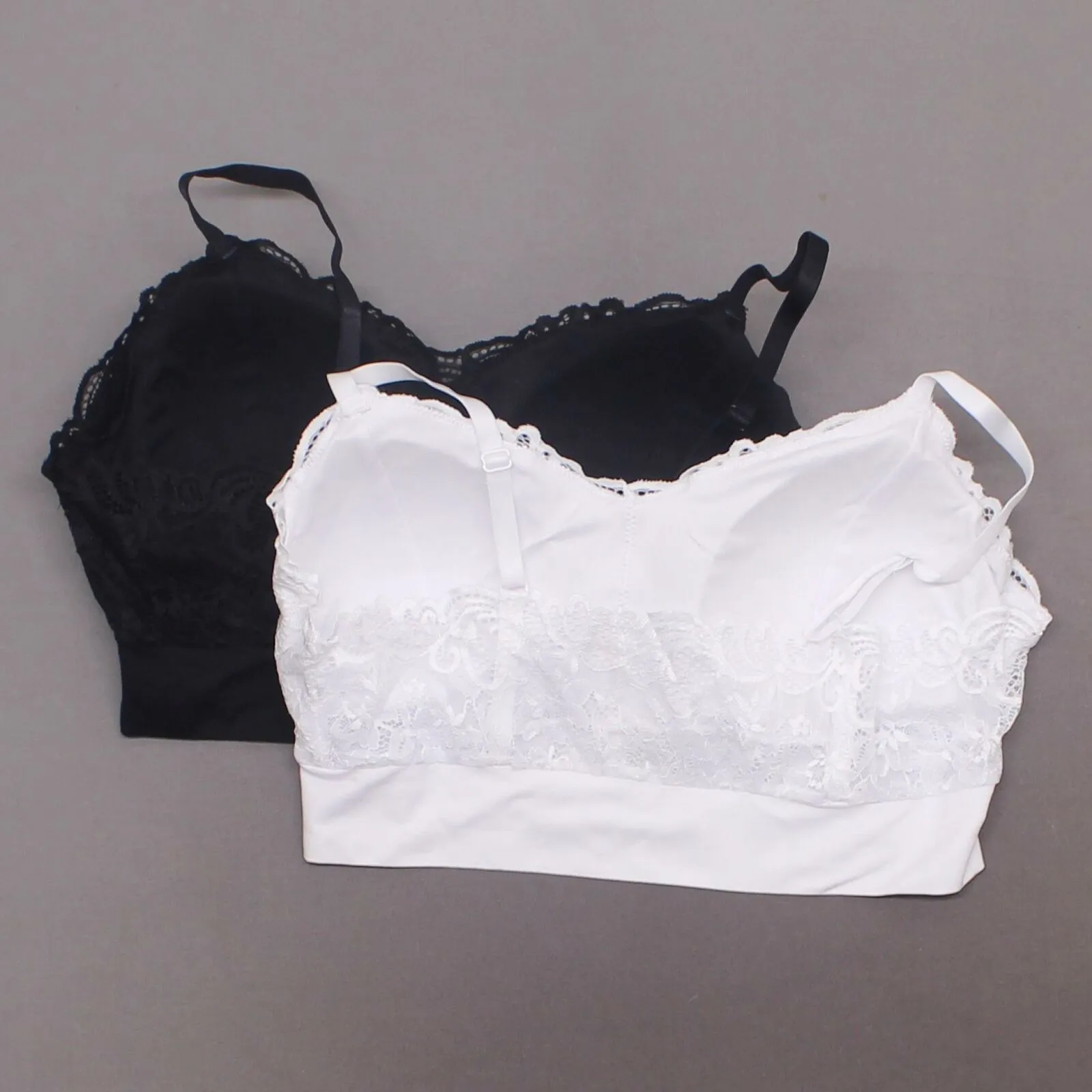 Rhonda Shear 2 Pack Lace Leisure Bras With Removable Pads Black/ White 2X