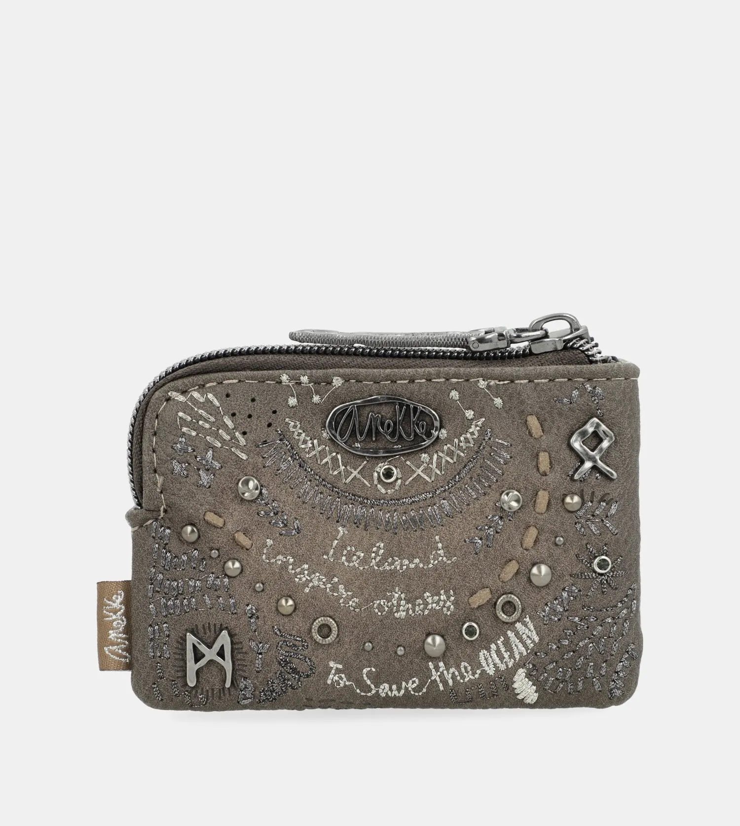 Rune purse with a zip closure