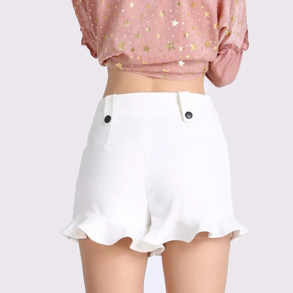 Scallops Hem Shorts