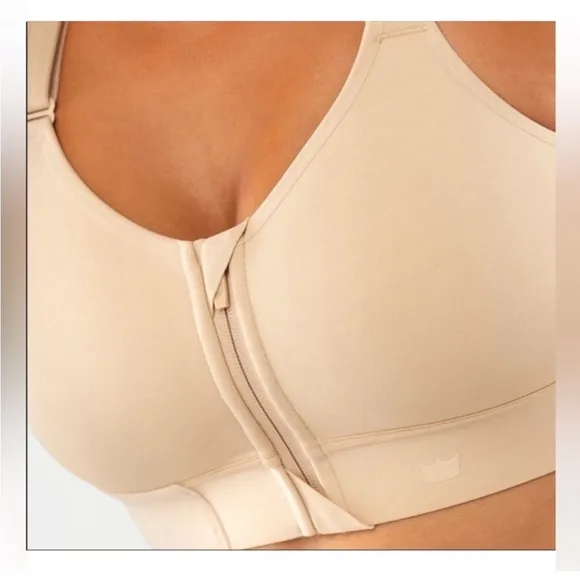 SHEFIT Flex Sports Bra Medium Impact: Buff Nude Beige