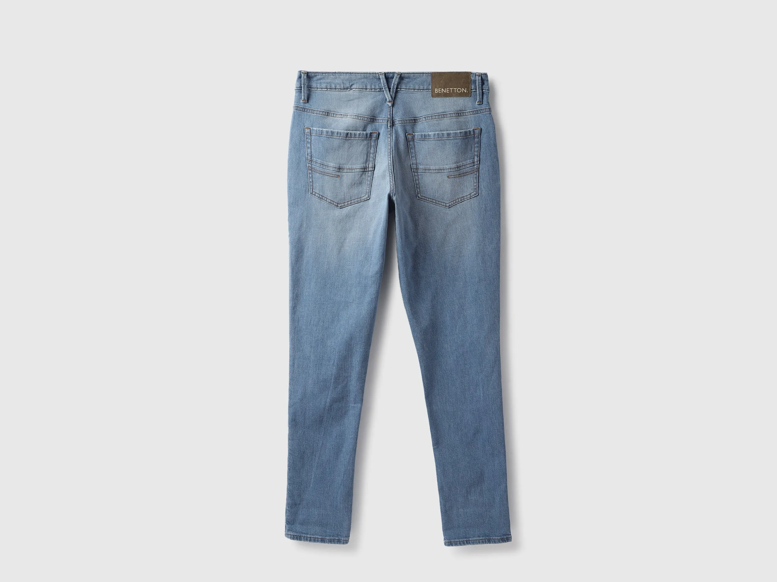 Solid Slim Fit Jeans
