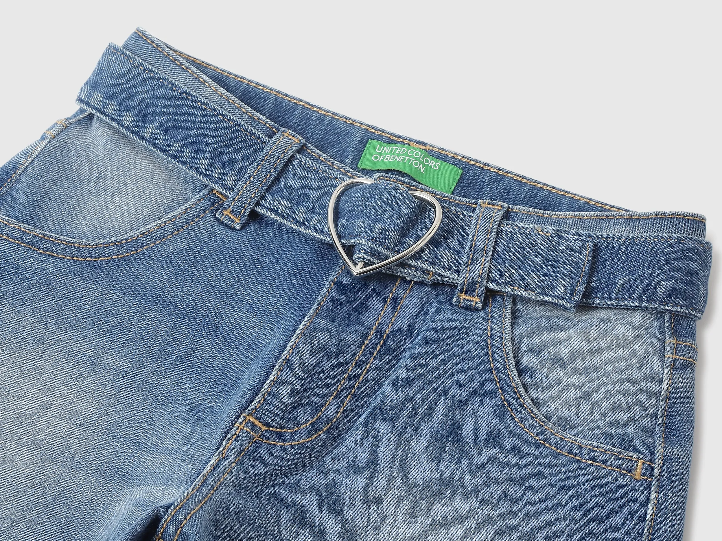 Solid Slouchy Fit Jeans