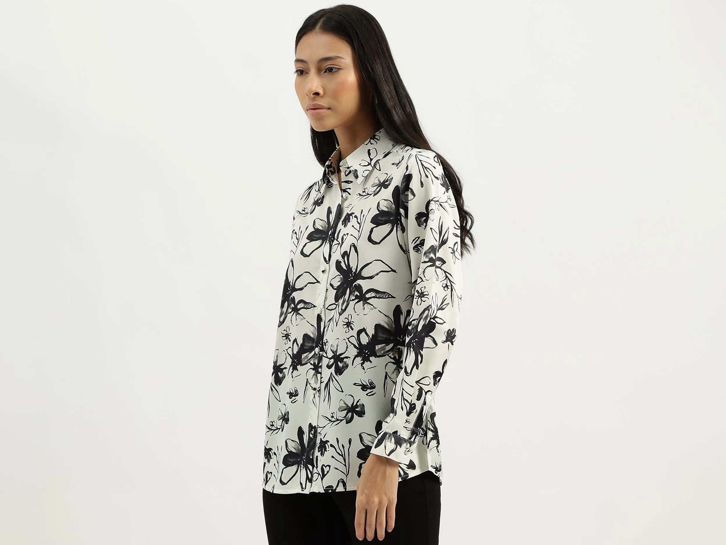 Spread Collar Floral Print Shirt