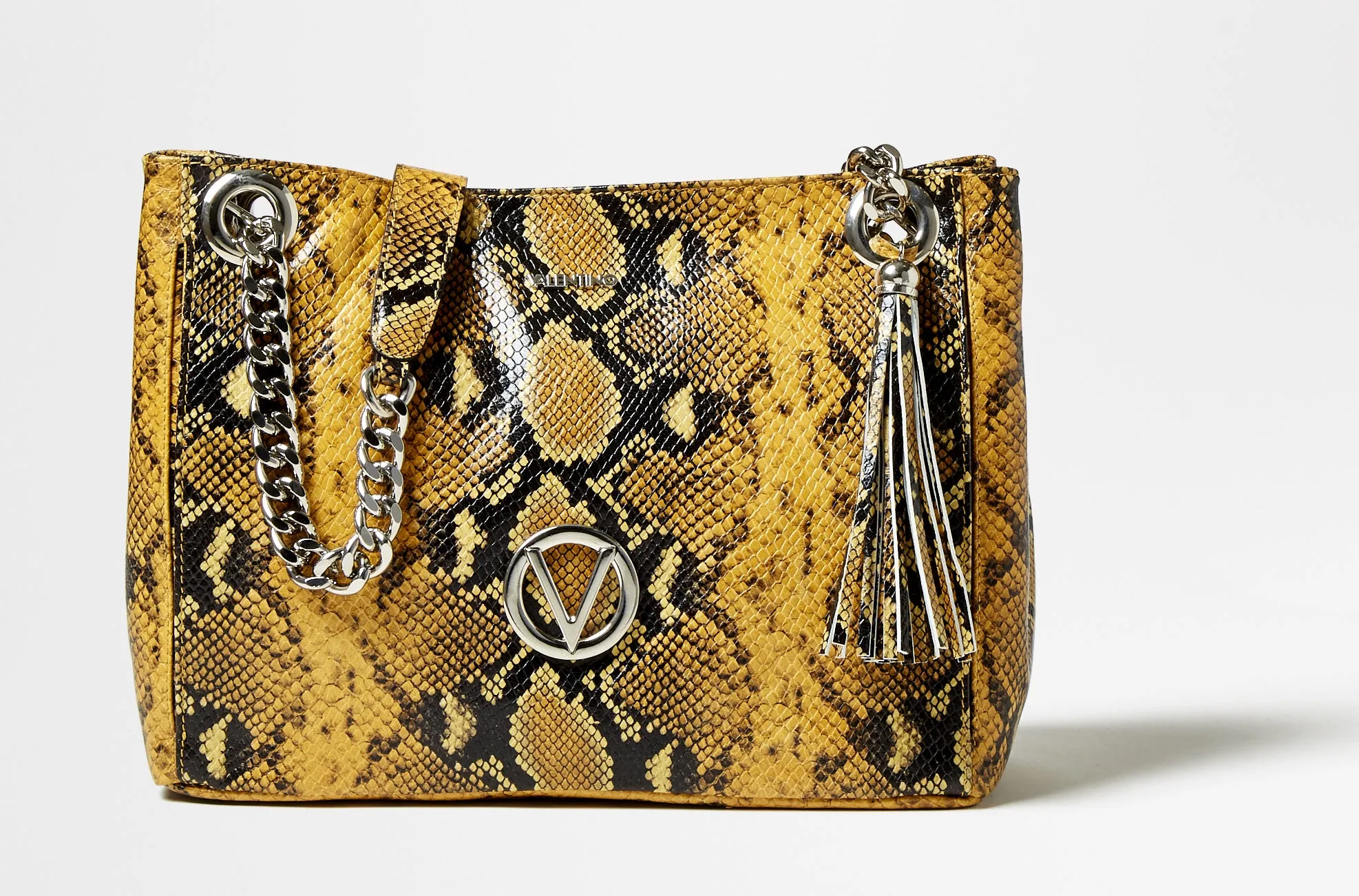 SS19 - Python - Luisa - Ochre