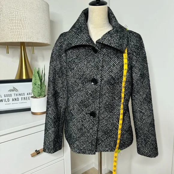 Talbots Pea Coat Black Gray Metallic Silver Tree Button Tweed Plaid Line Size 10