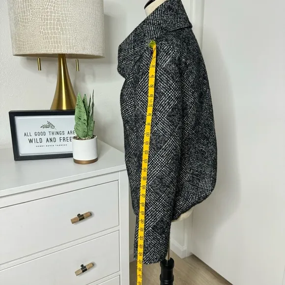 Talbots Pea Coat Black Gray Metallic Silver Tree Button Tweed Plaid Line Size 10