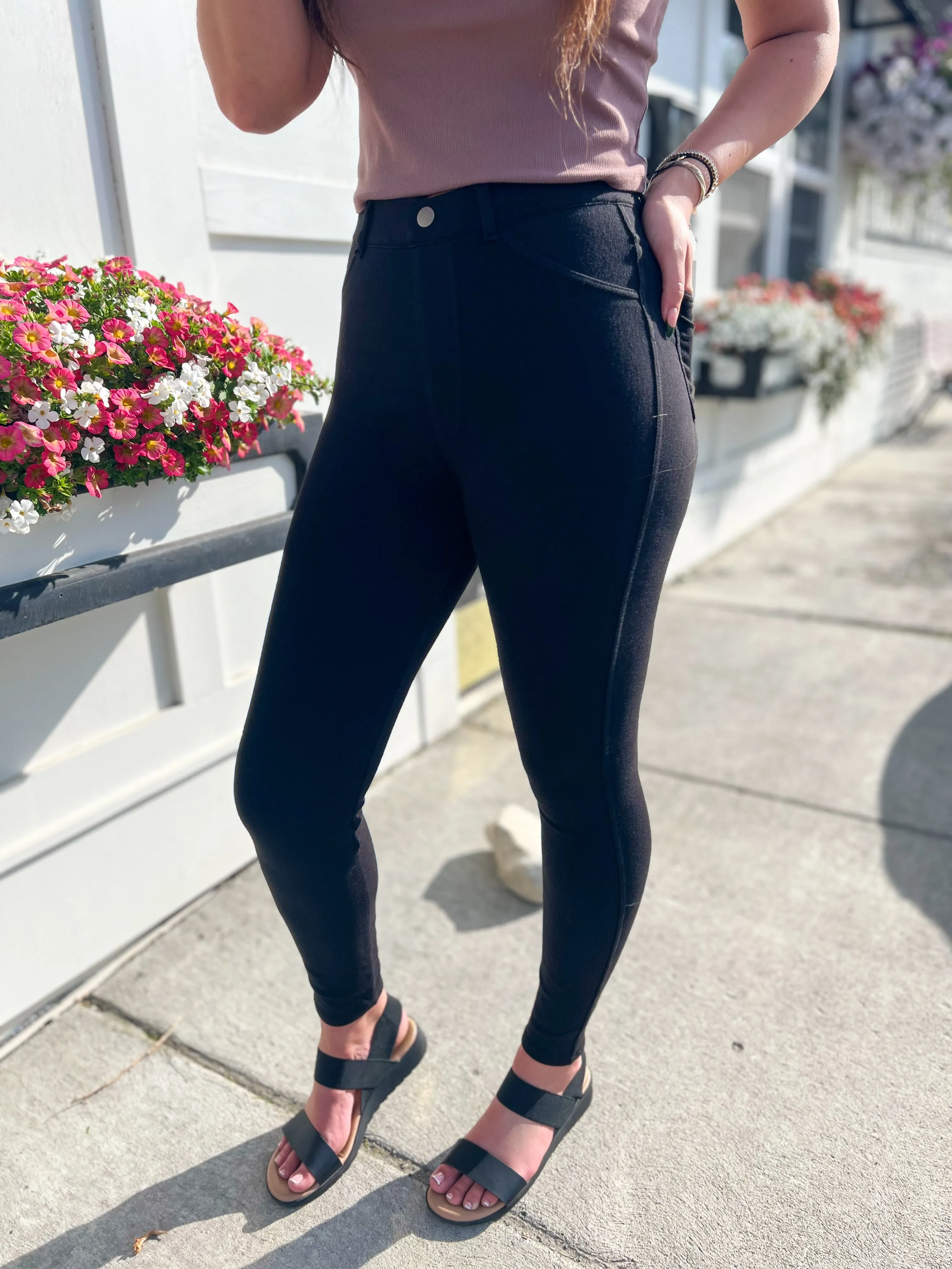 The Best Dressed Cotton Twill Pant- BLK