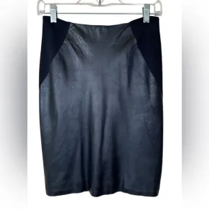 Theory women’s skirt Size‎ 00 black lambskin leather pencil style
