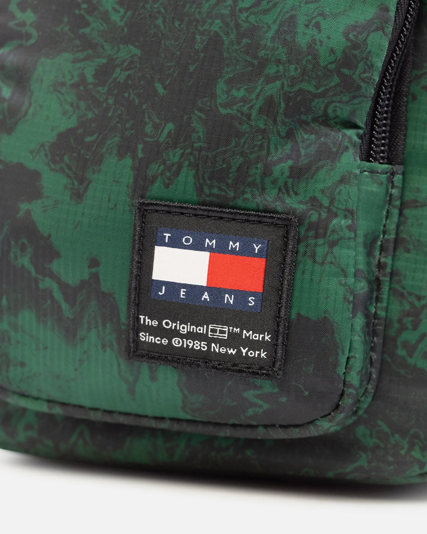 Tommy Jeans Boyhood Print Reporter Bag Court Green Print