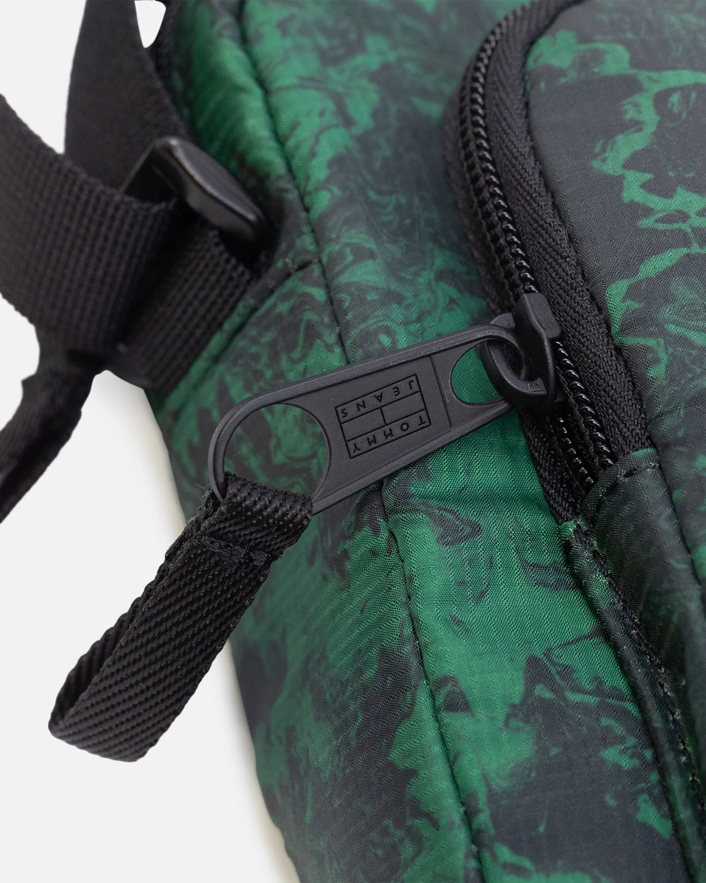 Tommy Jeans Boyhood Print Reporter Bag Court Green Print