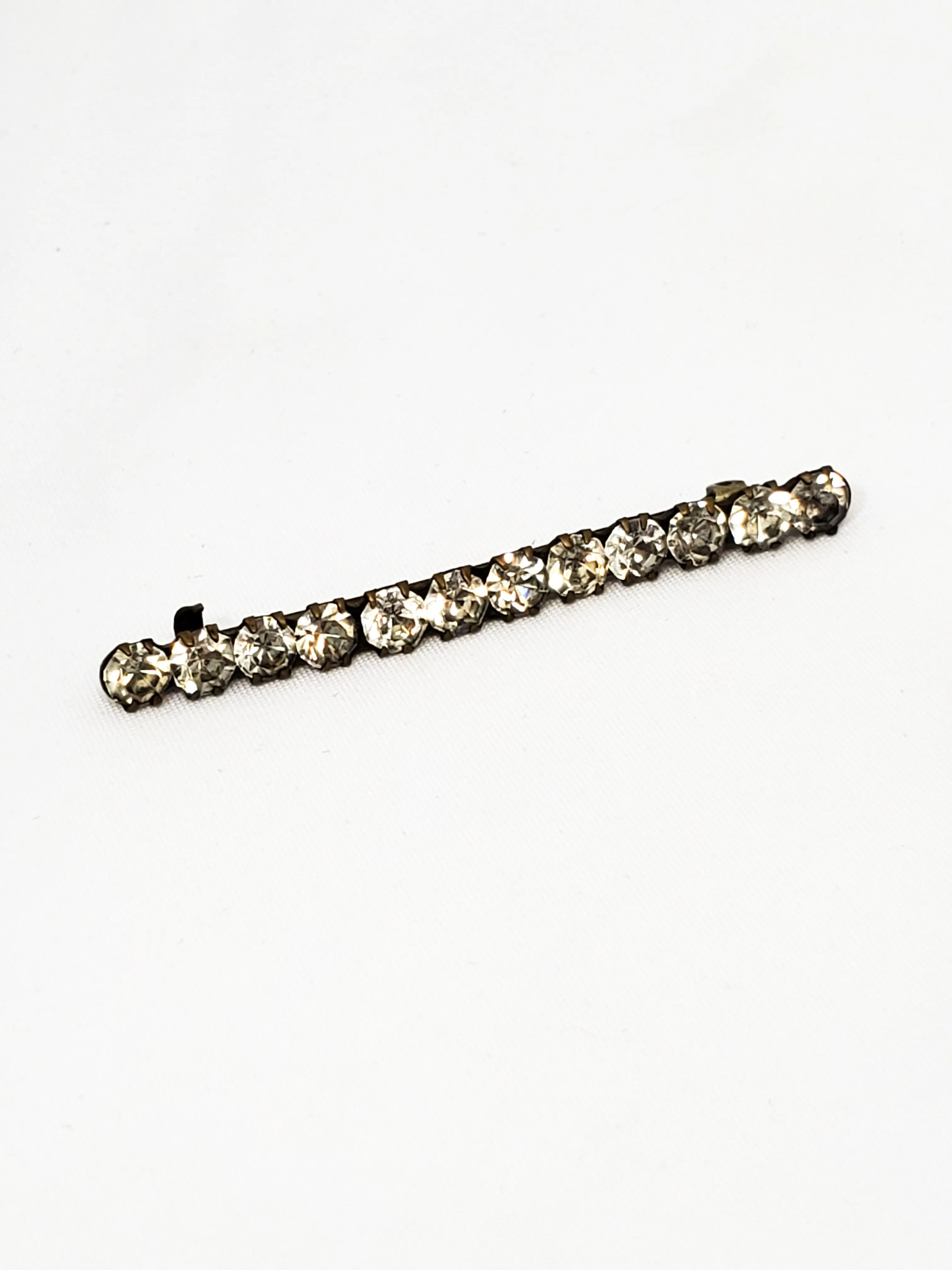 Victorian clear rhinestone paste bar pin brooch