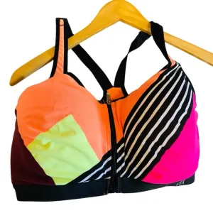 Victoria’s Secret VSX Incredible Front Close Sports Bra (34DDD)