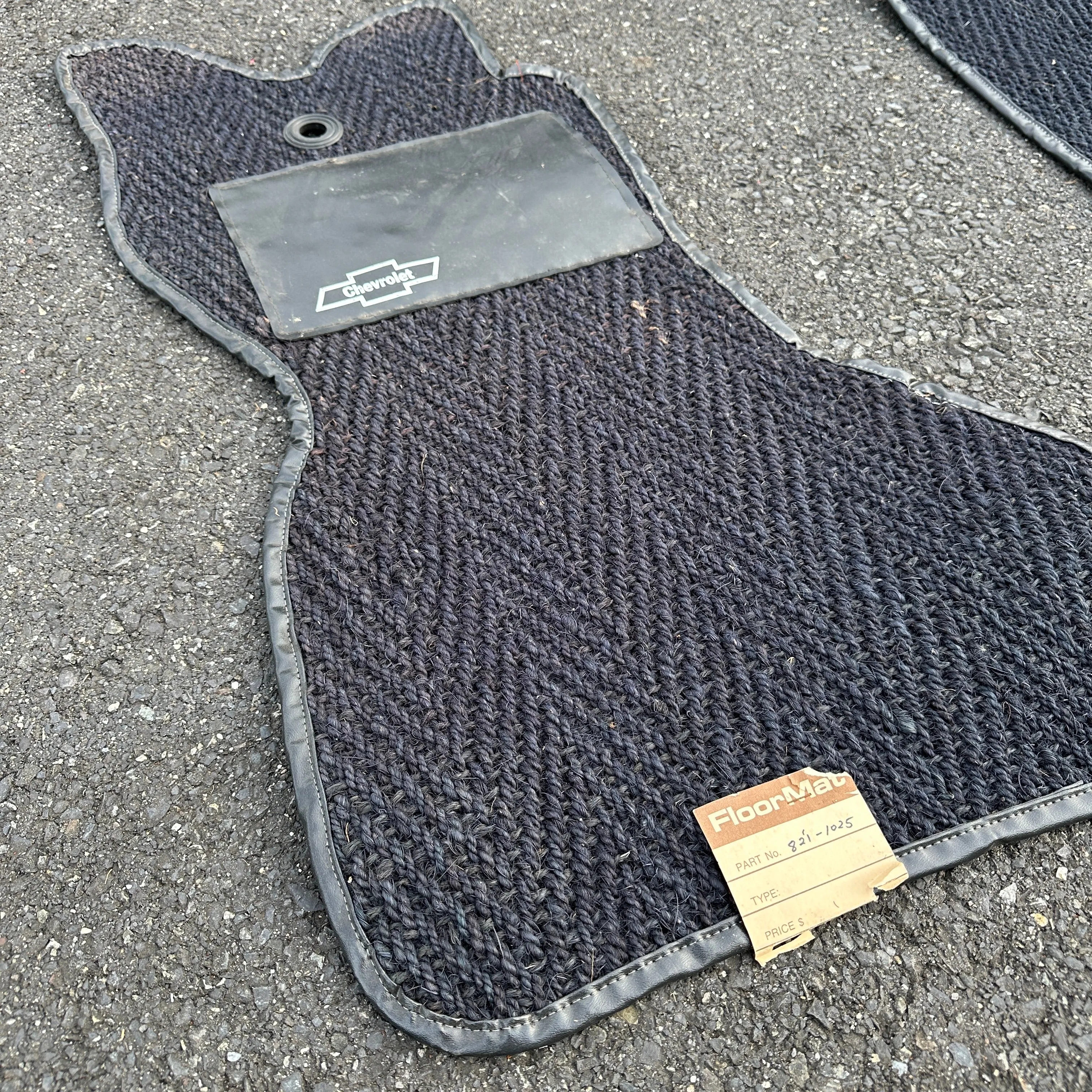 Vintage 2pc Woven Floor Mats - 78-82 Chevy/GMC Van