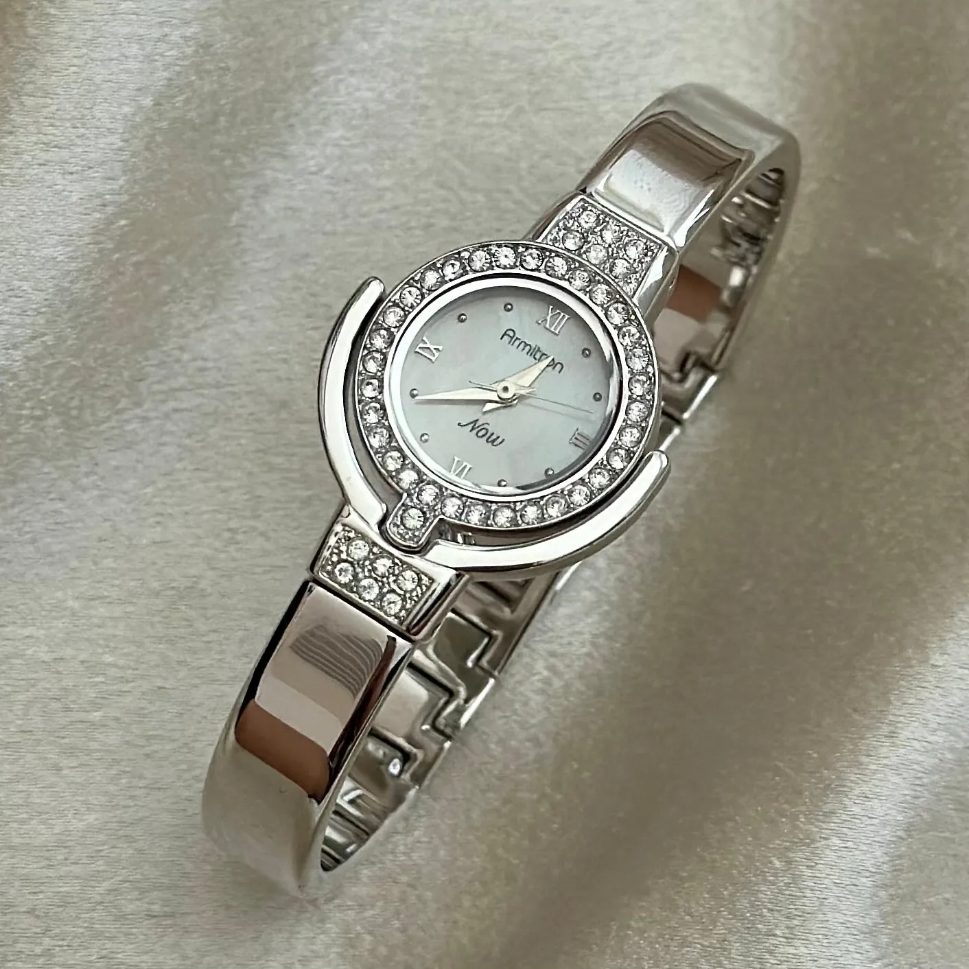 VINTAGE ARMITRON MOTHER-OF-PEARL & DIAMOND SILVER WATCH