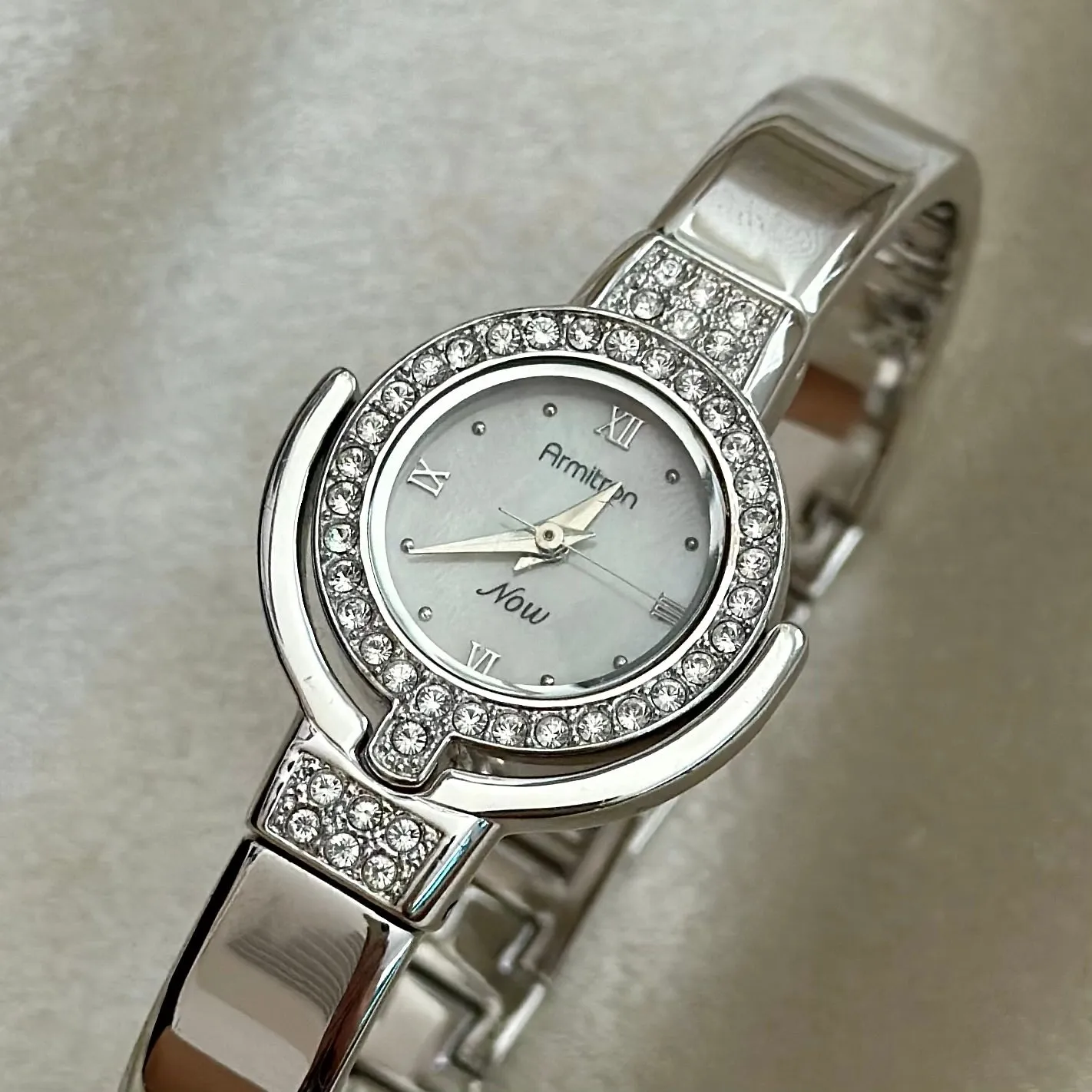 VINTAGE ARMITRON MOTHER-OF-PEARL & DIAMOND SILVER WATCH