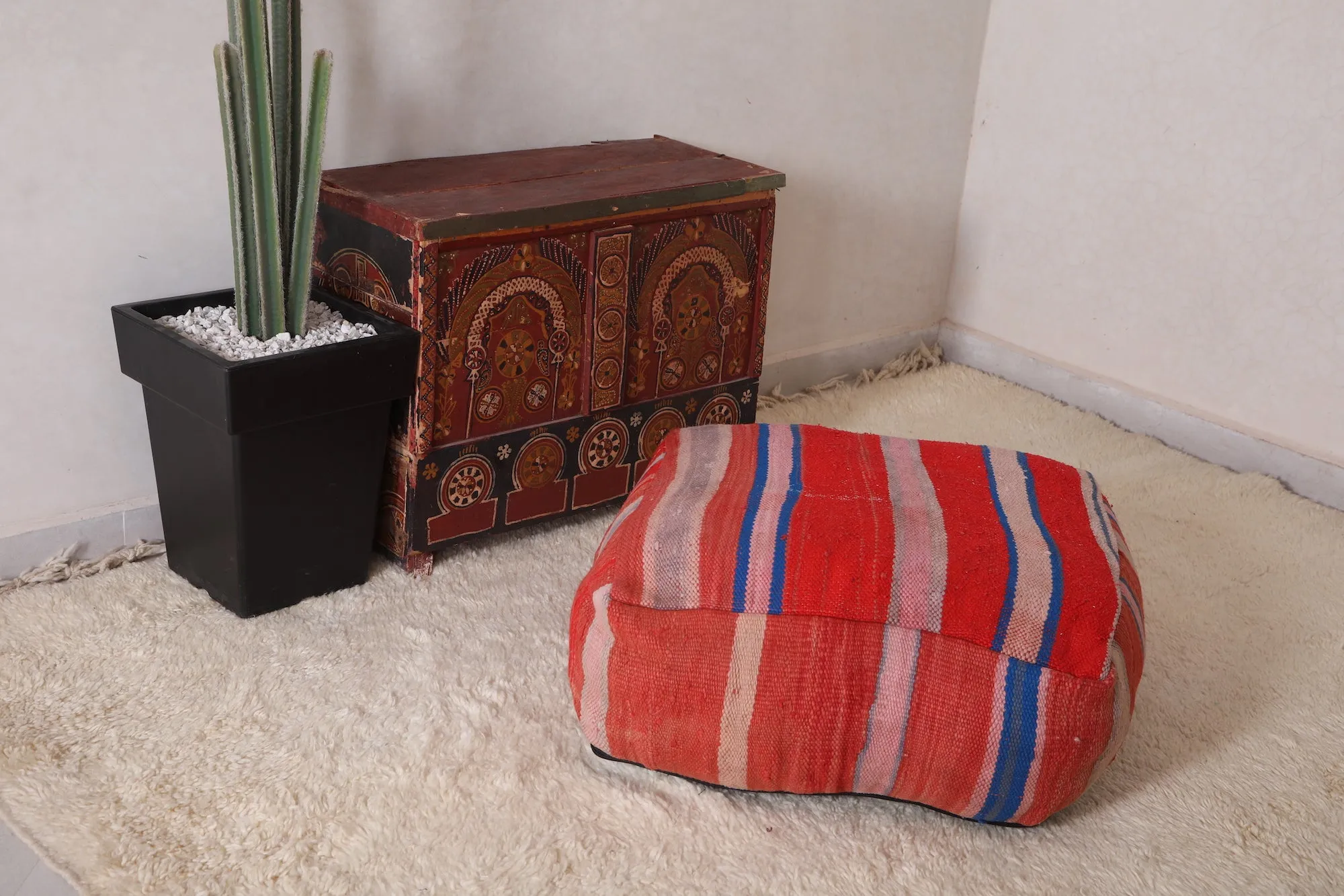 Vintage berber Moroccan Kilim woven Pouf
