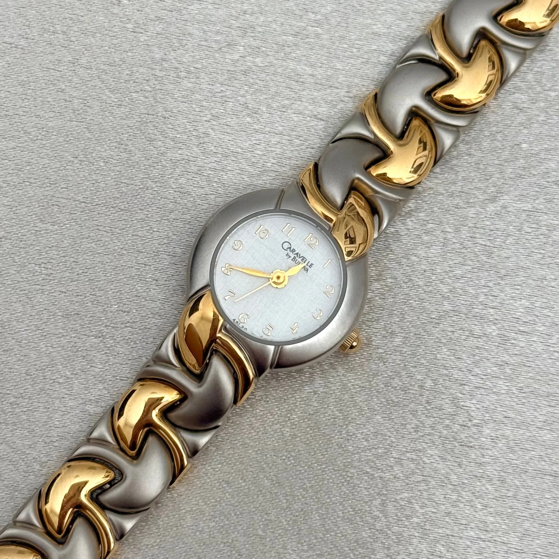 VINTAGE CARAVELLE BY BULOVA TWO-TONED WATCH