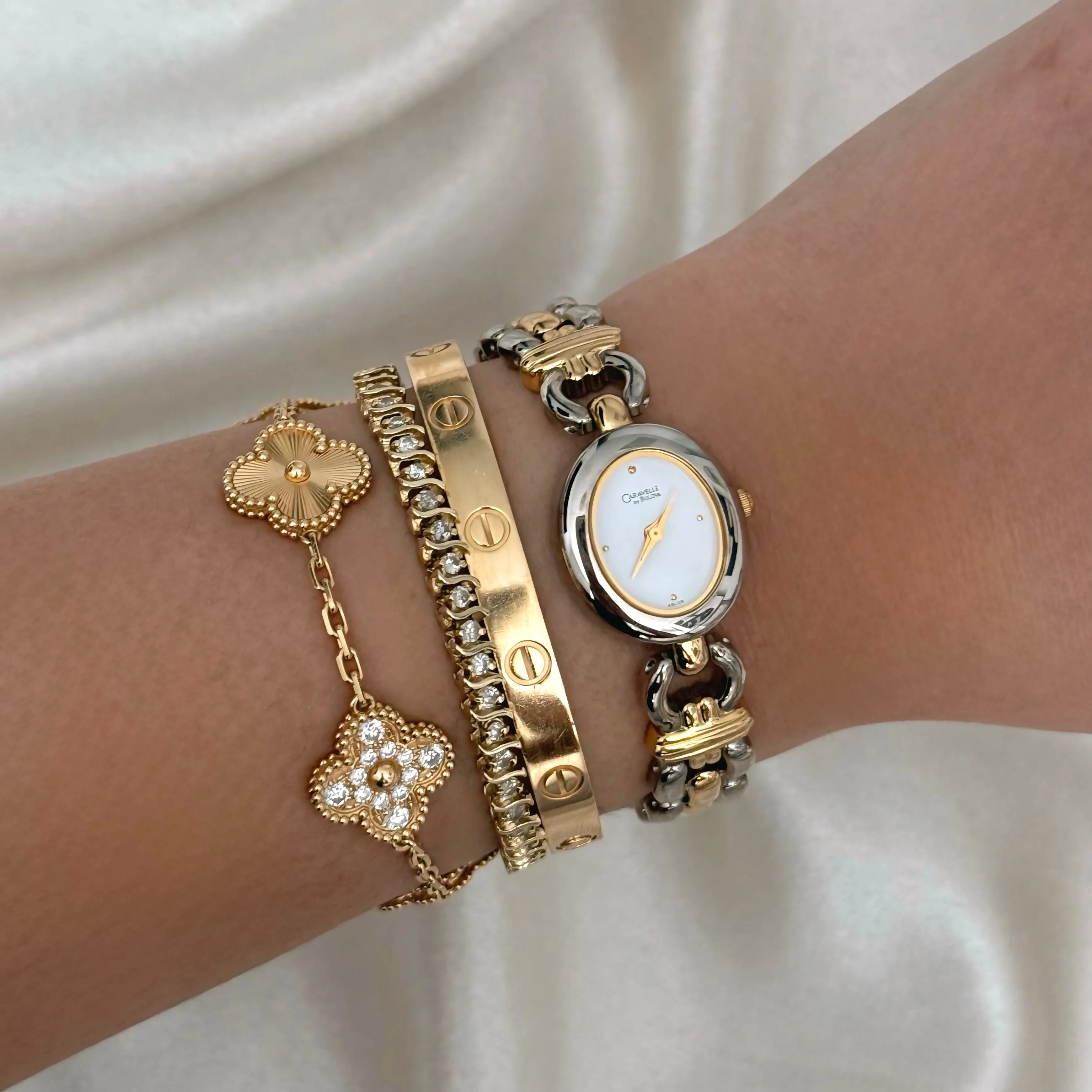 VINTAGE CARAVELLE BY BULOVA TWO-TONED WATCH