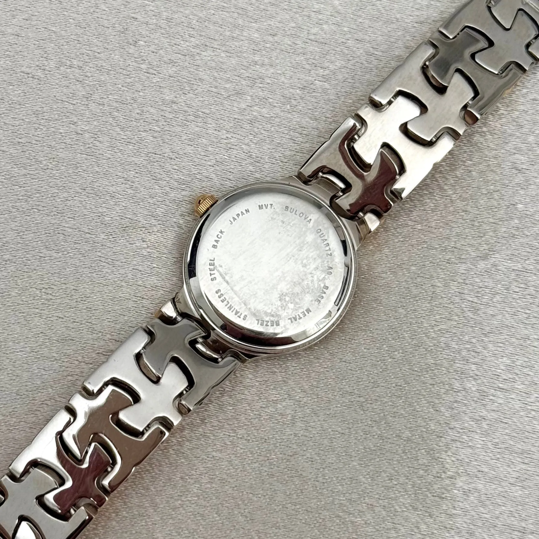 VINTAGE CARAVELLE BY BULOVA TWO-TONED WATCH
