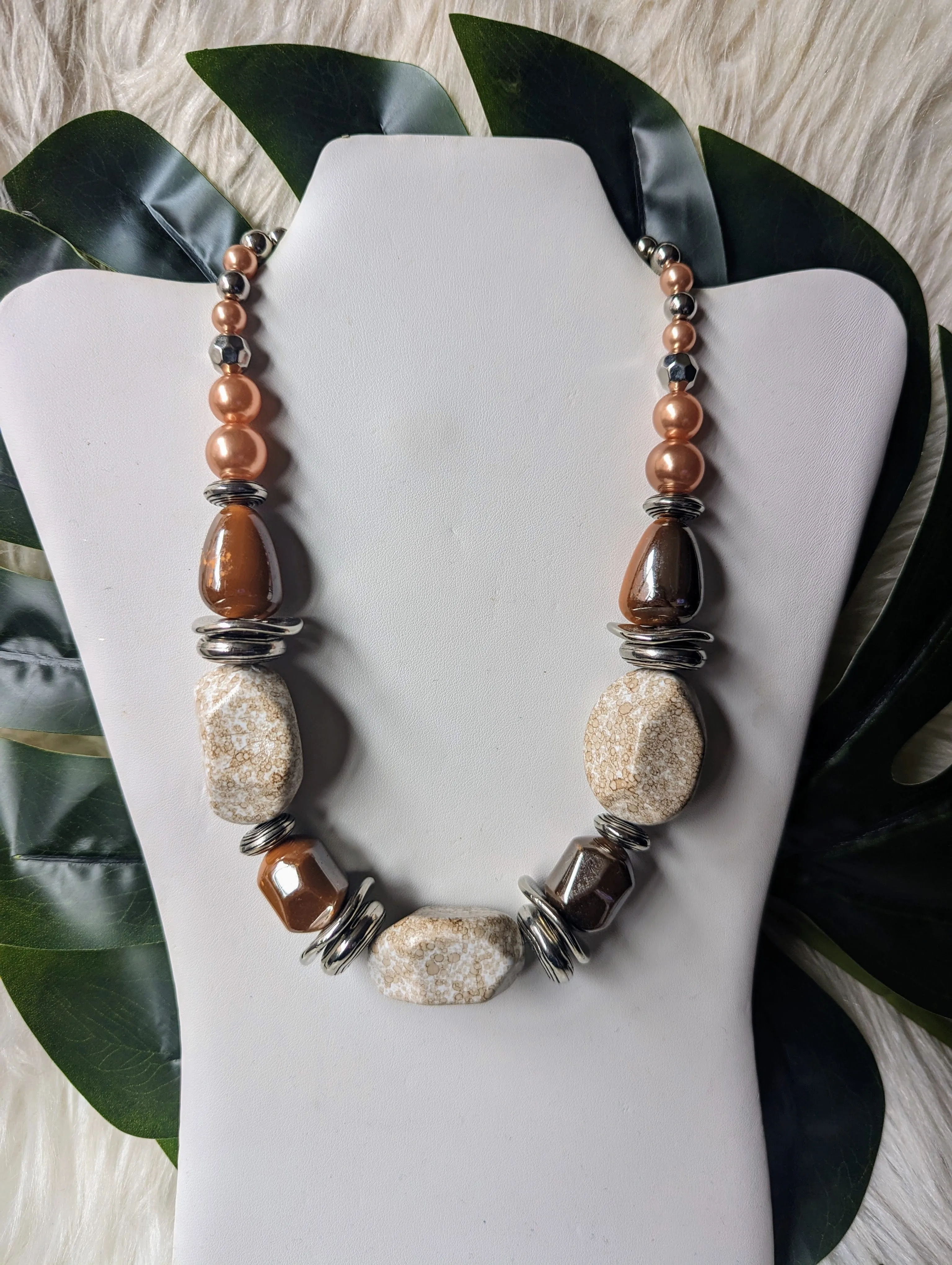 Vintage - Chunky Beaded Earth Tone Necklace