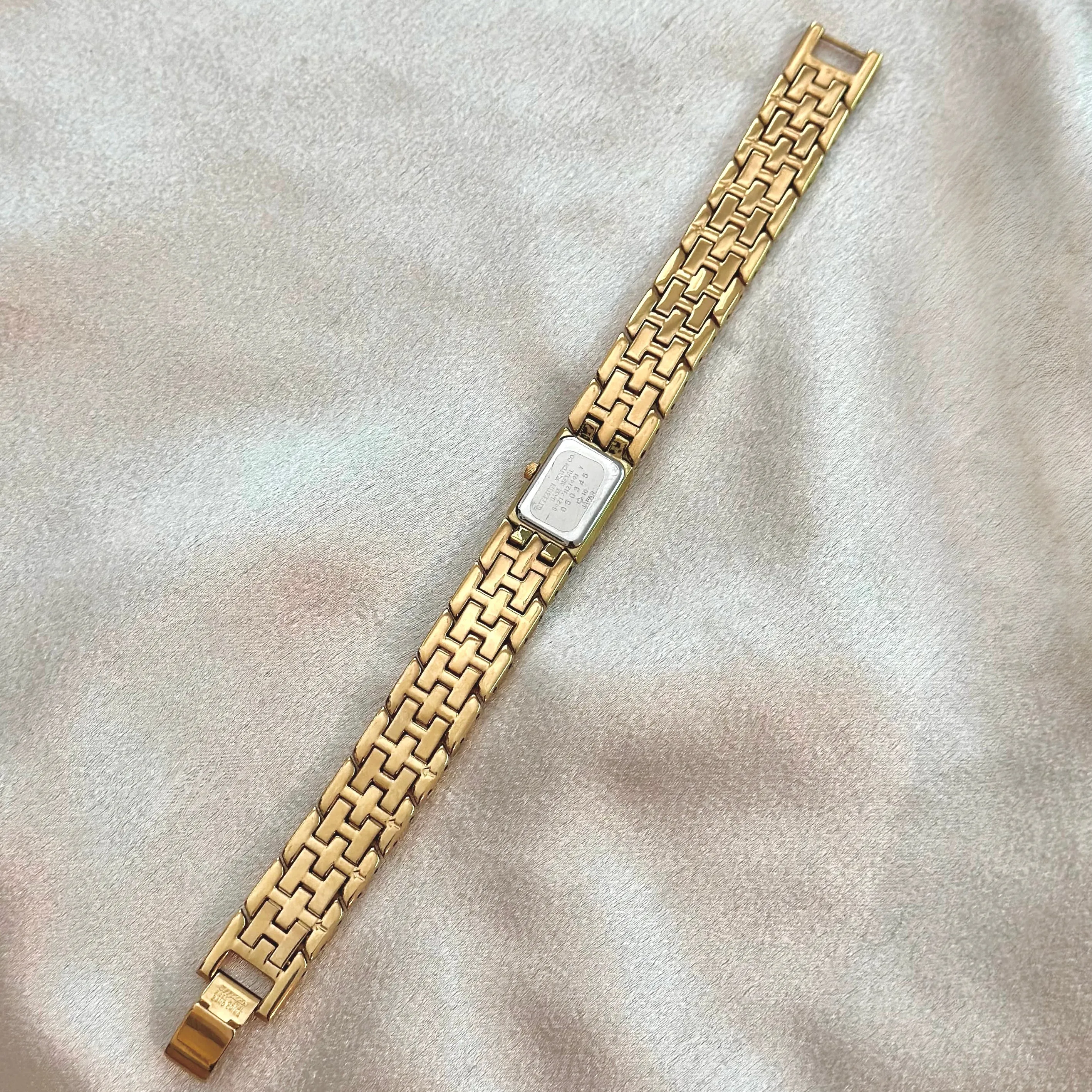 VINTAGE CITIZEN DIAMOND MOTHER-OF-PEARL WATCH