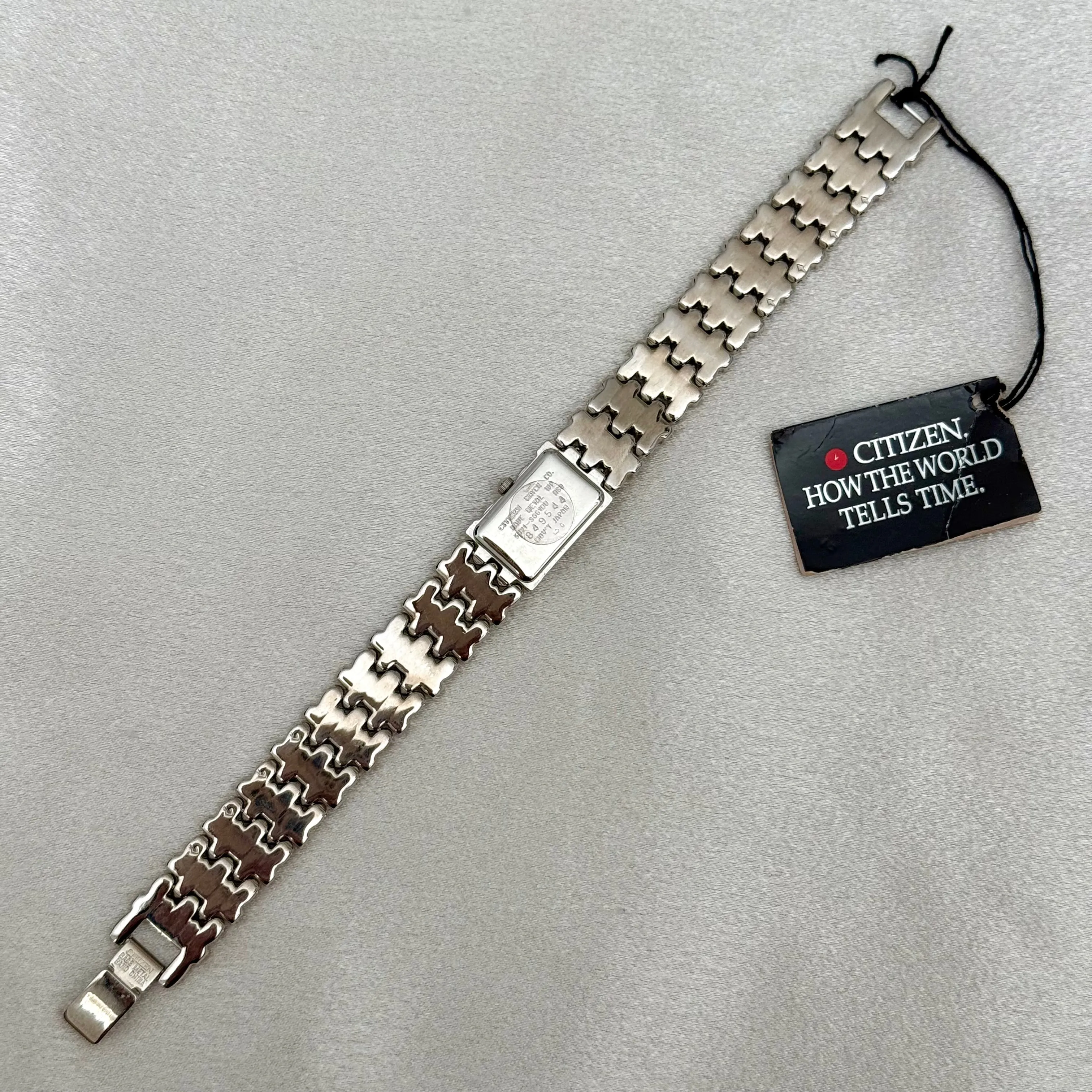 VINTAGE CITIZEN MOTHER-OF-PEARL SILVER WATCH