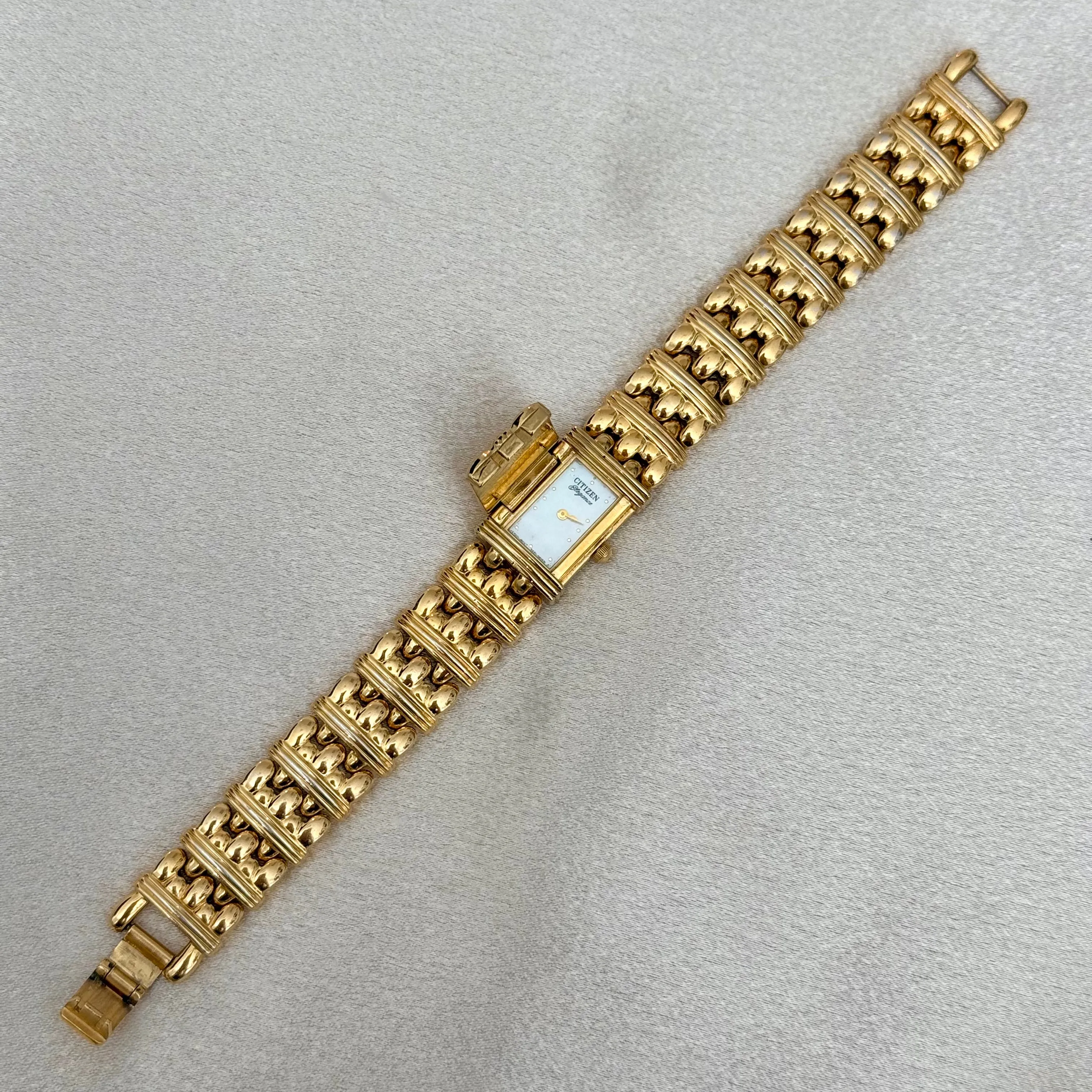 VINTAGE CITIZEN MOTHER-OF-PEARL WATCH