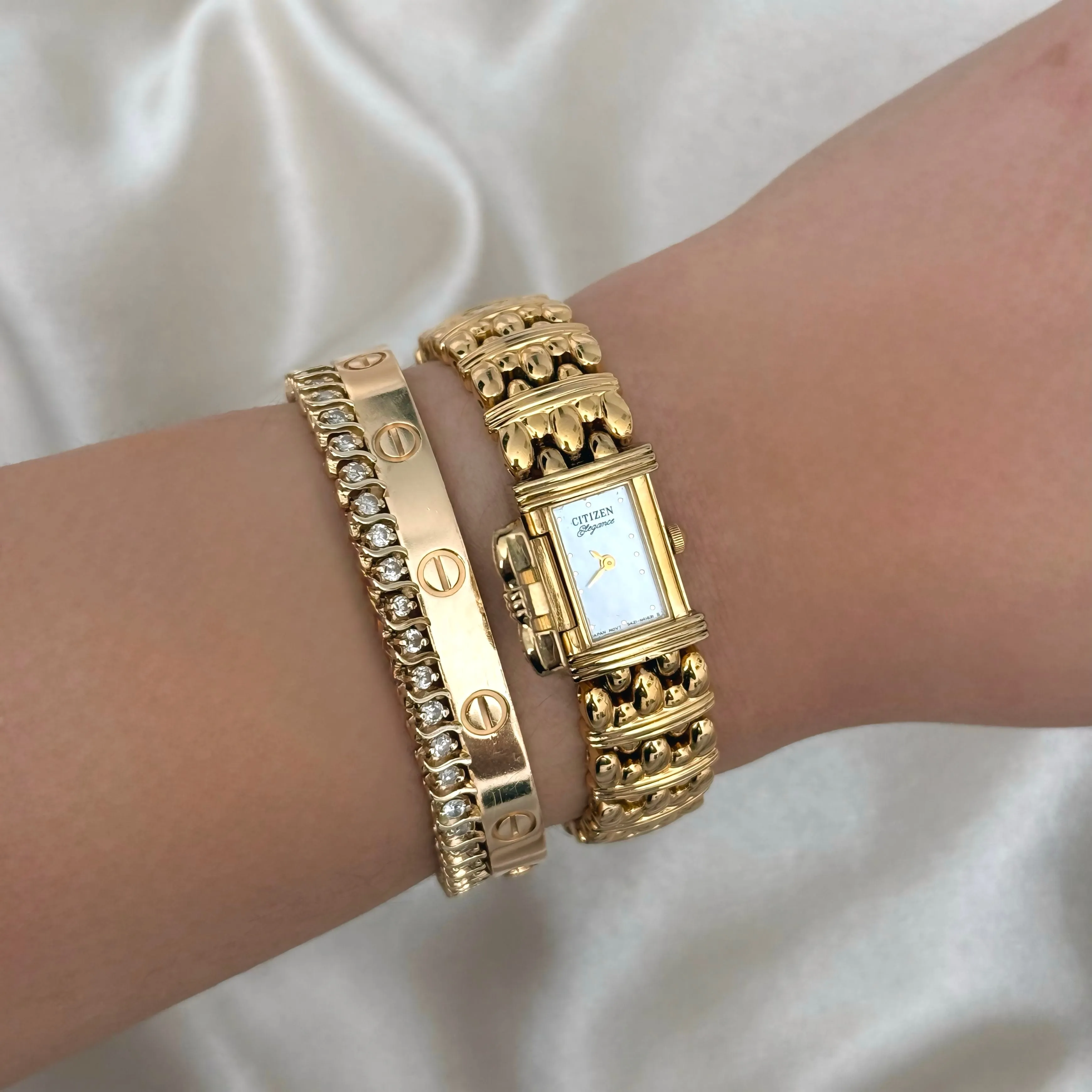 VINTAGE CITIZEN MOTHER-OF-PEARL WATCH