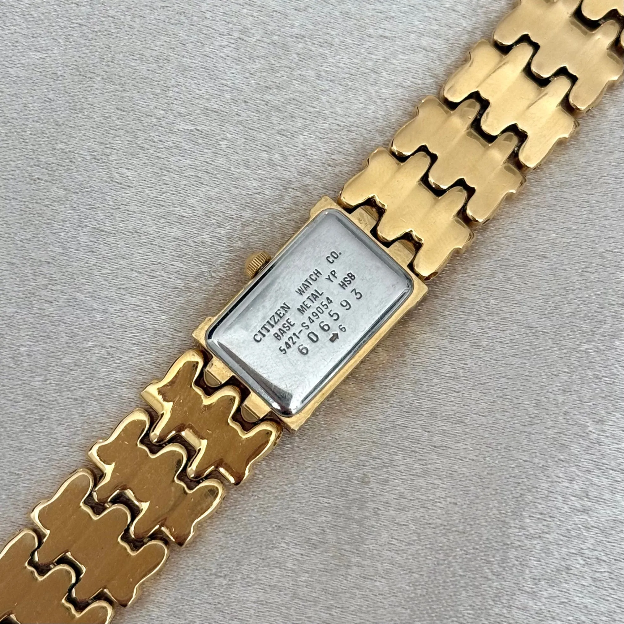 VINTAGE CITIZEN MOTHER-OF-PEARL WATCH