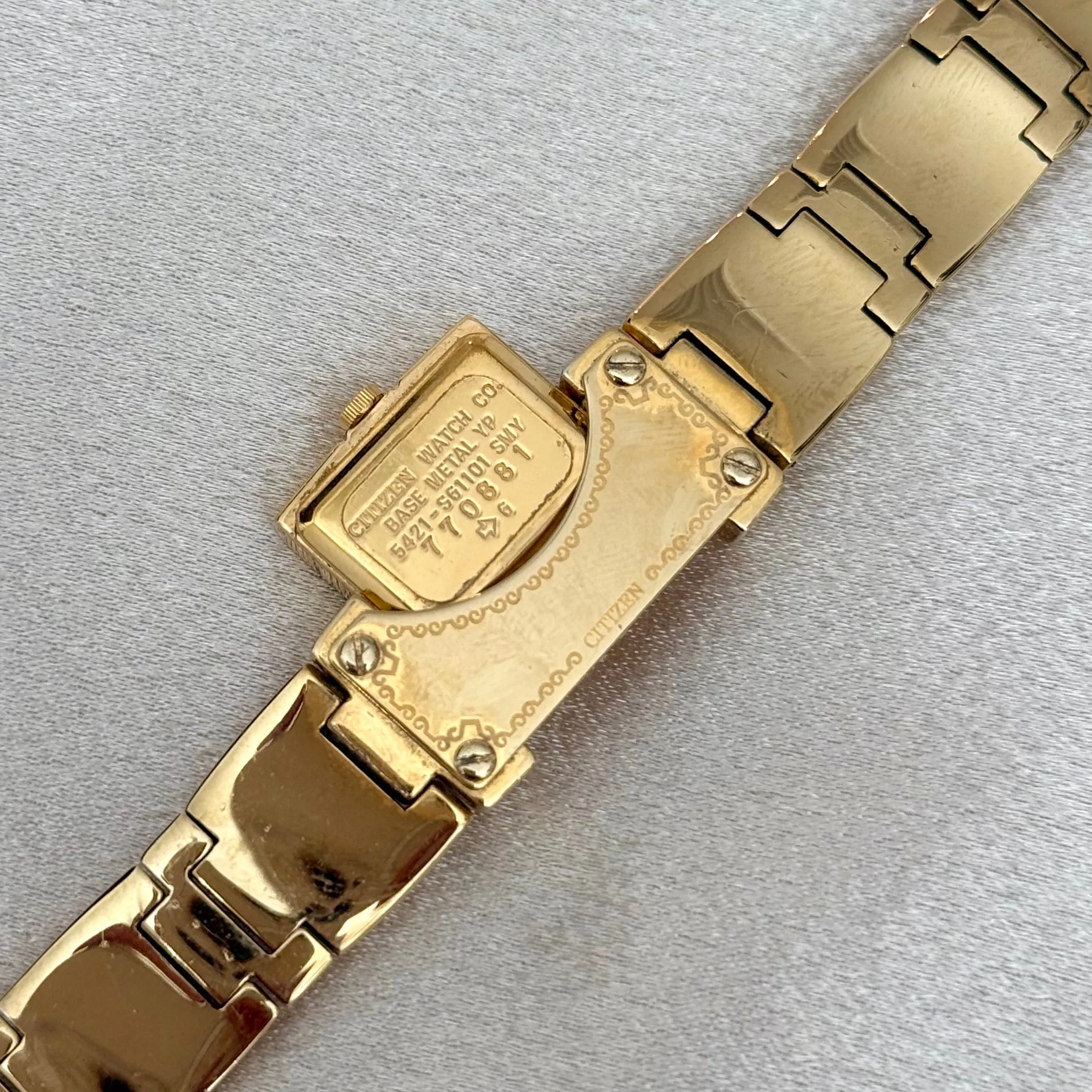 VINTAGE CITIZEN WATCH