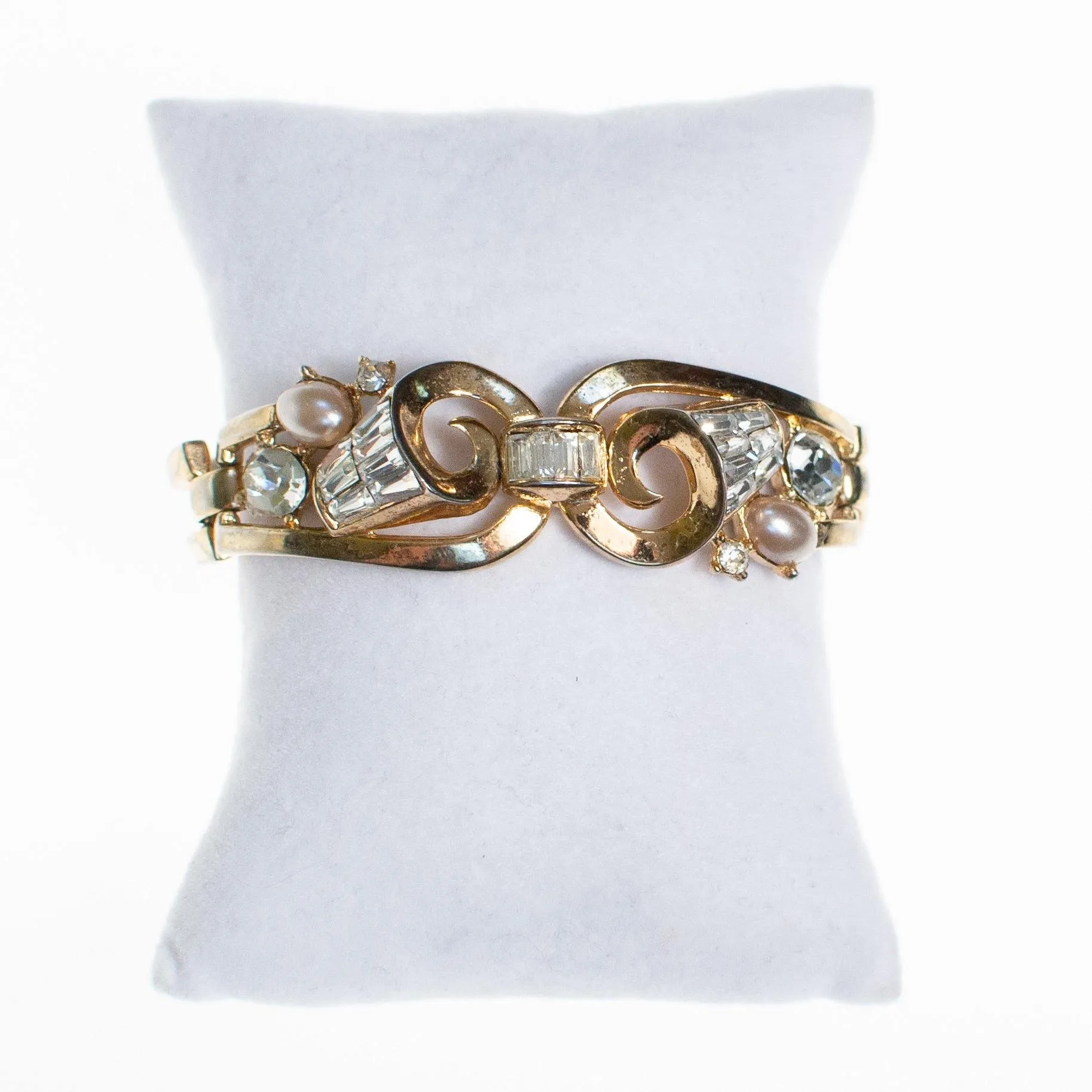Vintage Crown Trifari Pearl and Diamante Rhinestone Articulated Hinged Bangle Bracelet