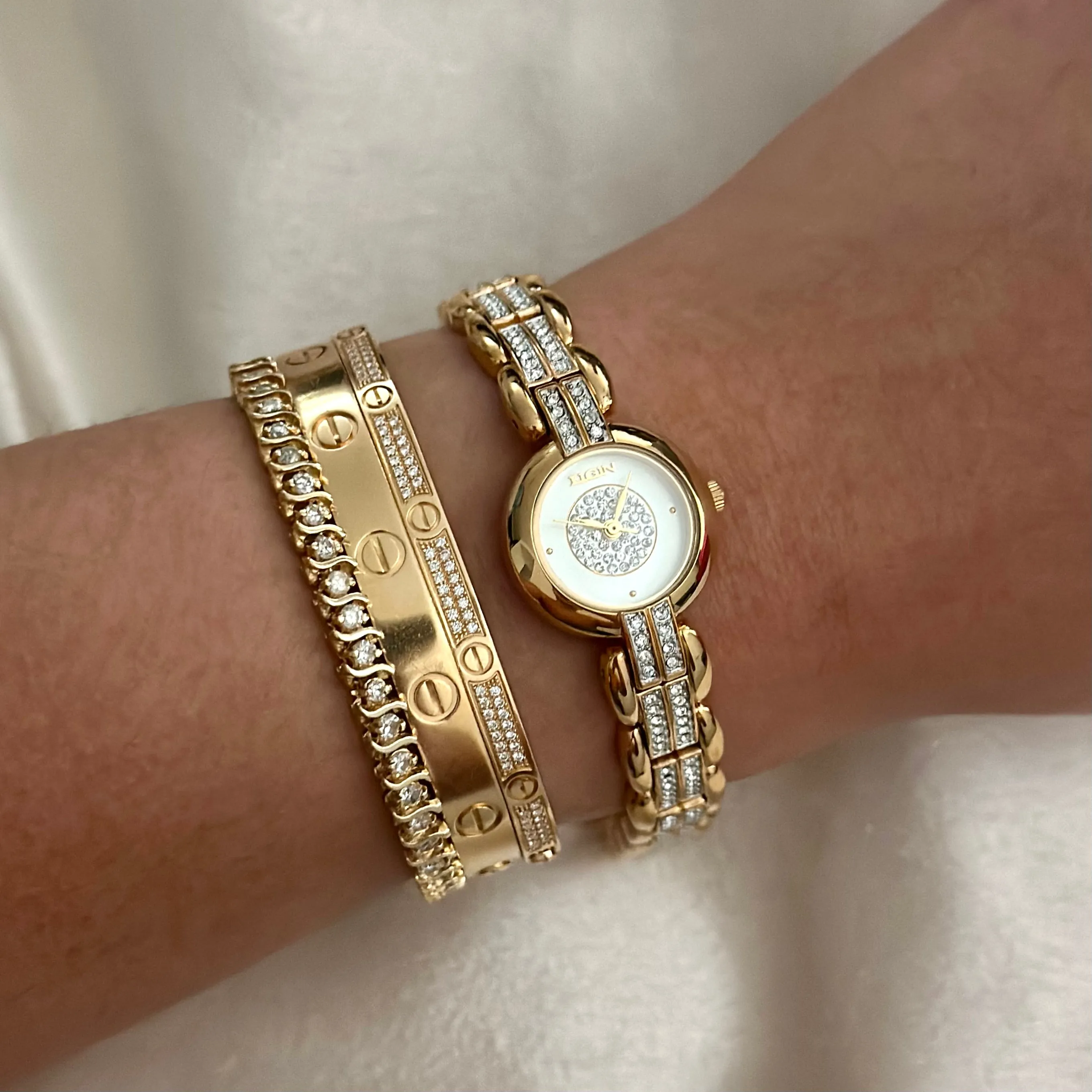 VINTAGE ELGIN DIAMOND WATCH
