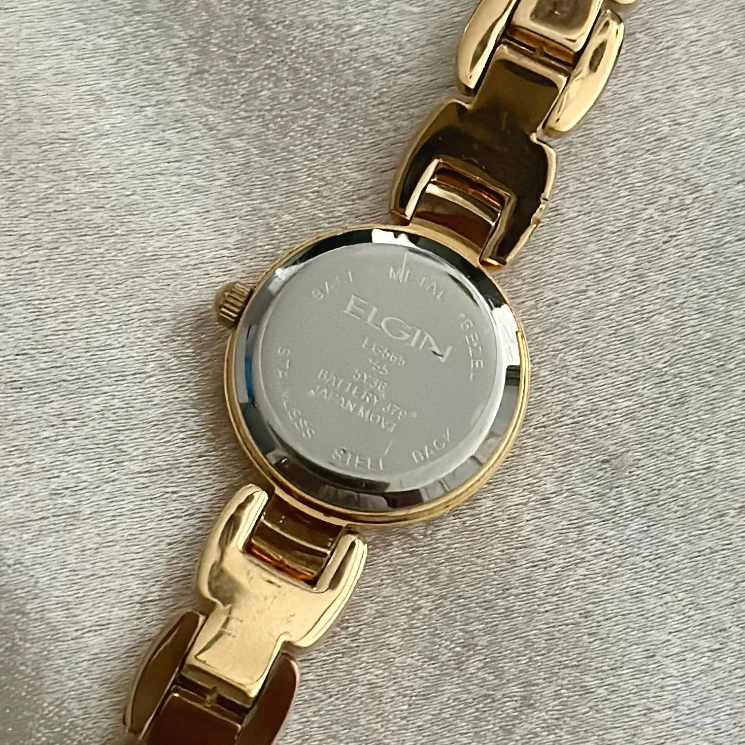 VINTAGE ELGIN DIAMOND WATCH