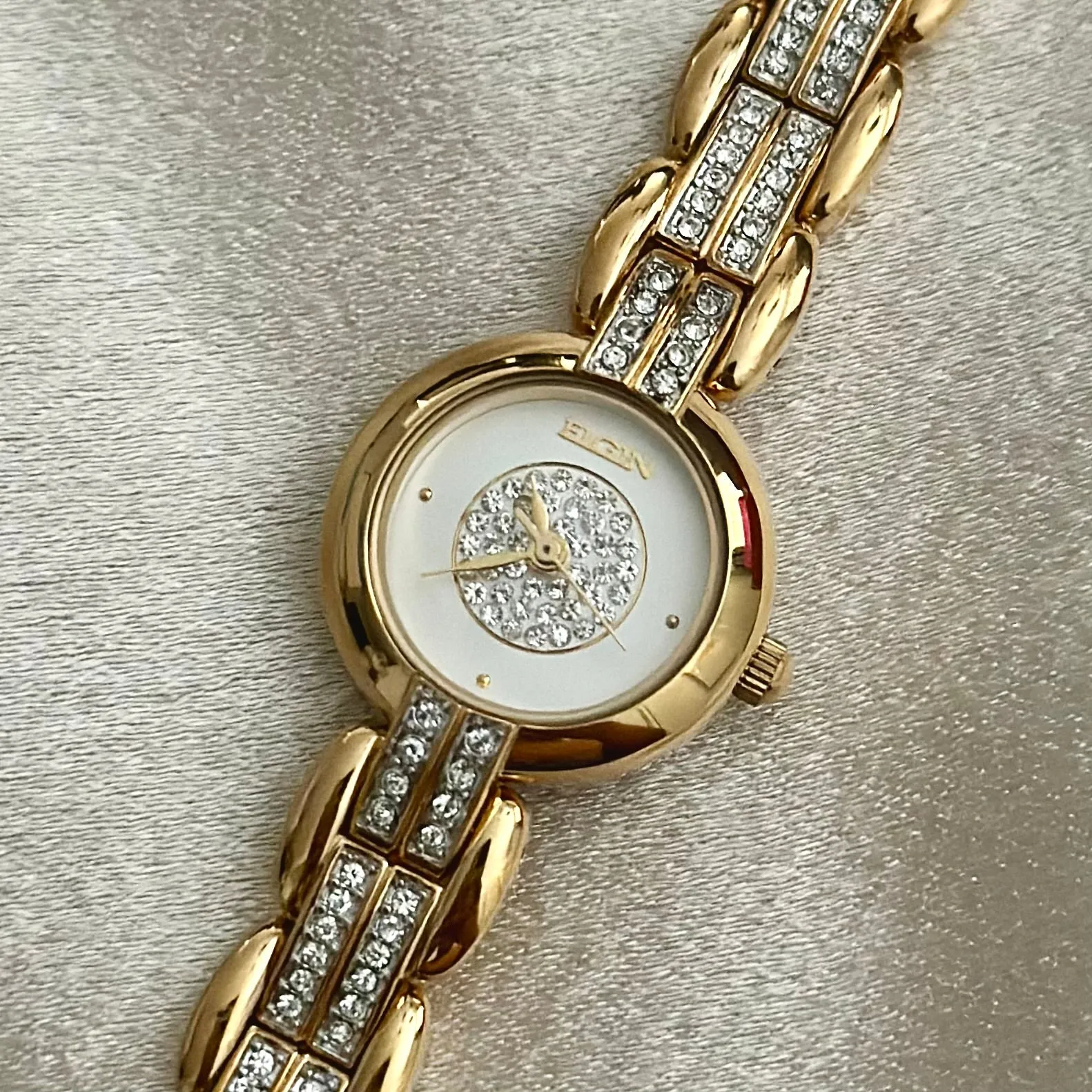 VINTAGE ELGIN DIAMOND WATCH