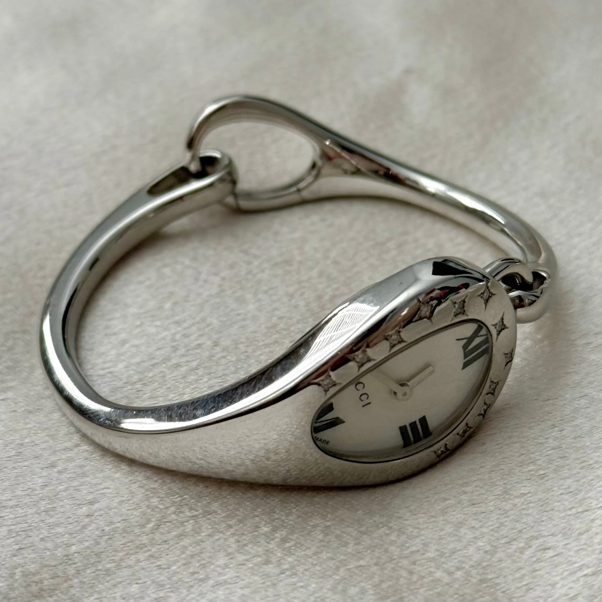VINTAGE GUCCI DIAMOND WATCH