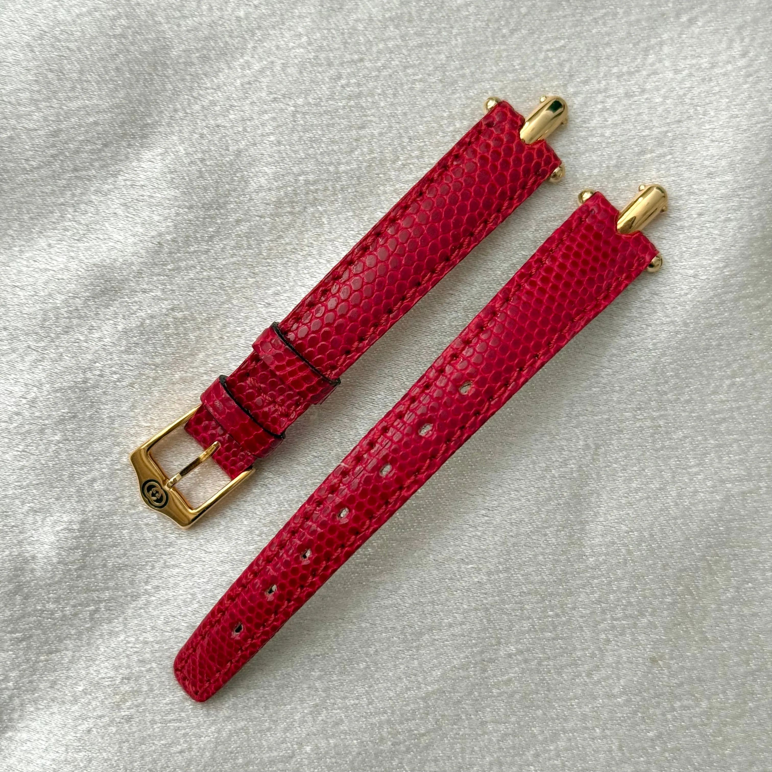 VINTAGE GUCCI INTERCHANGEABLE LEATHER WATCH