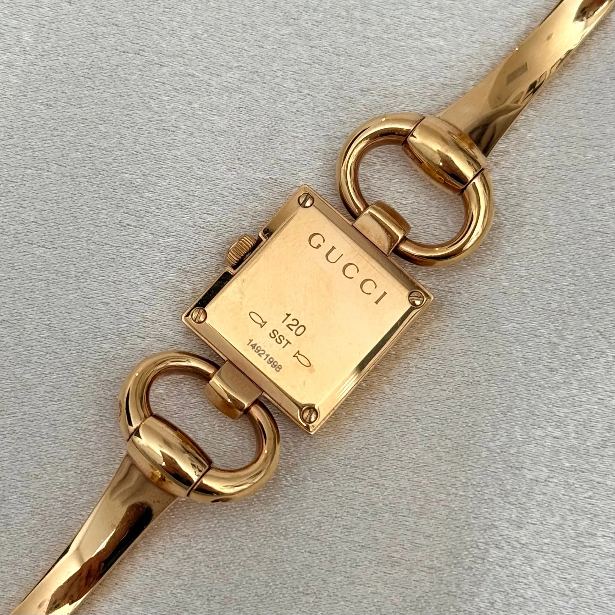 VINTAGE GUCCI IRIDESCENT DIAL WATCH