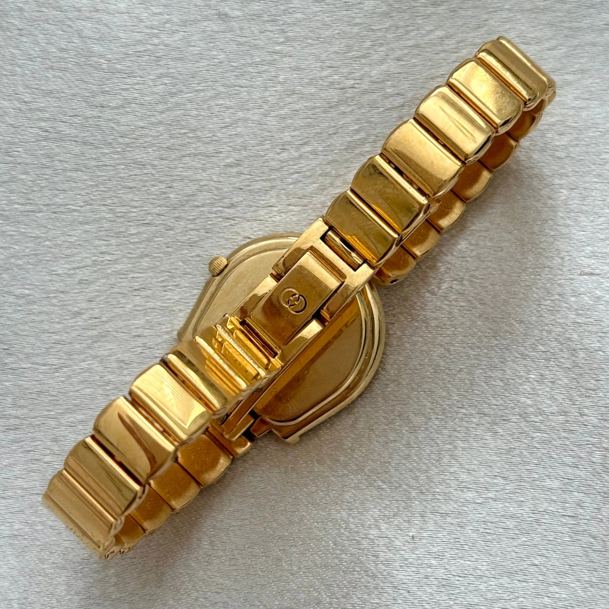 VINTAGE GUCCI WATCH