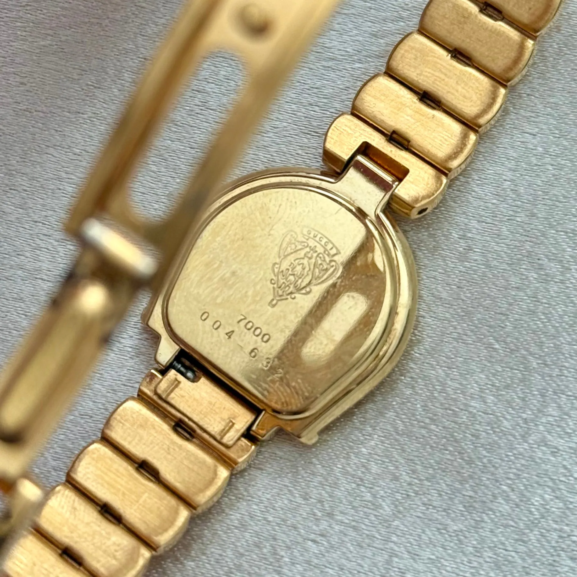 VINTAGE GUCCI WATCH