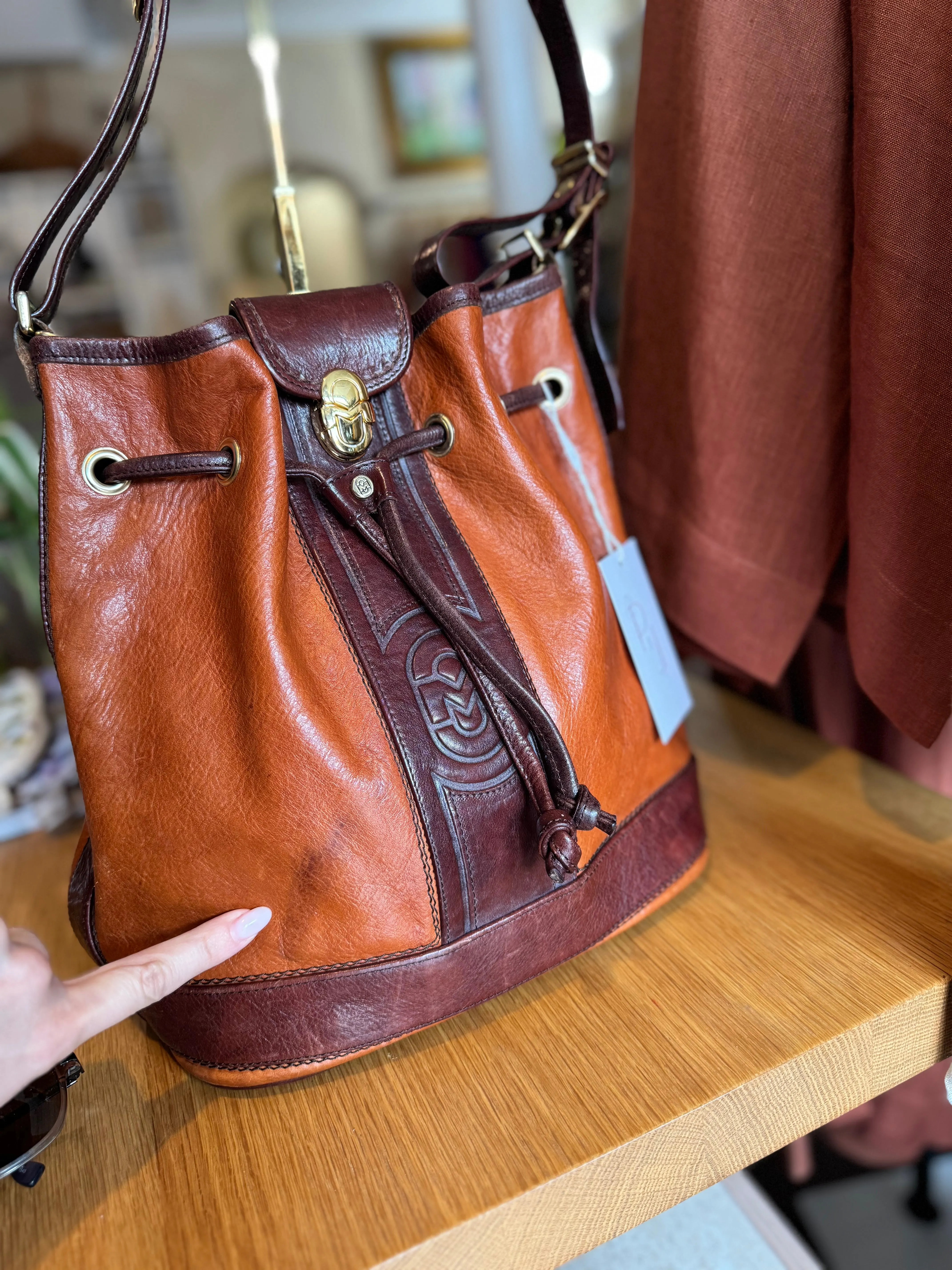 Vintage Marino Orlandi Italian two-toned leather bucket bag