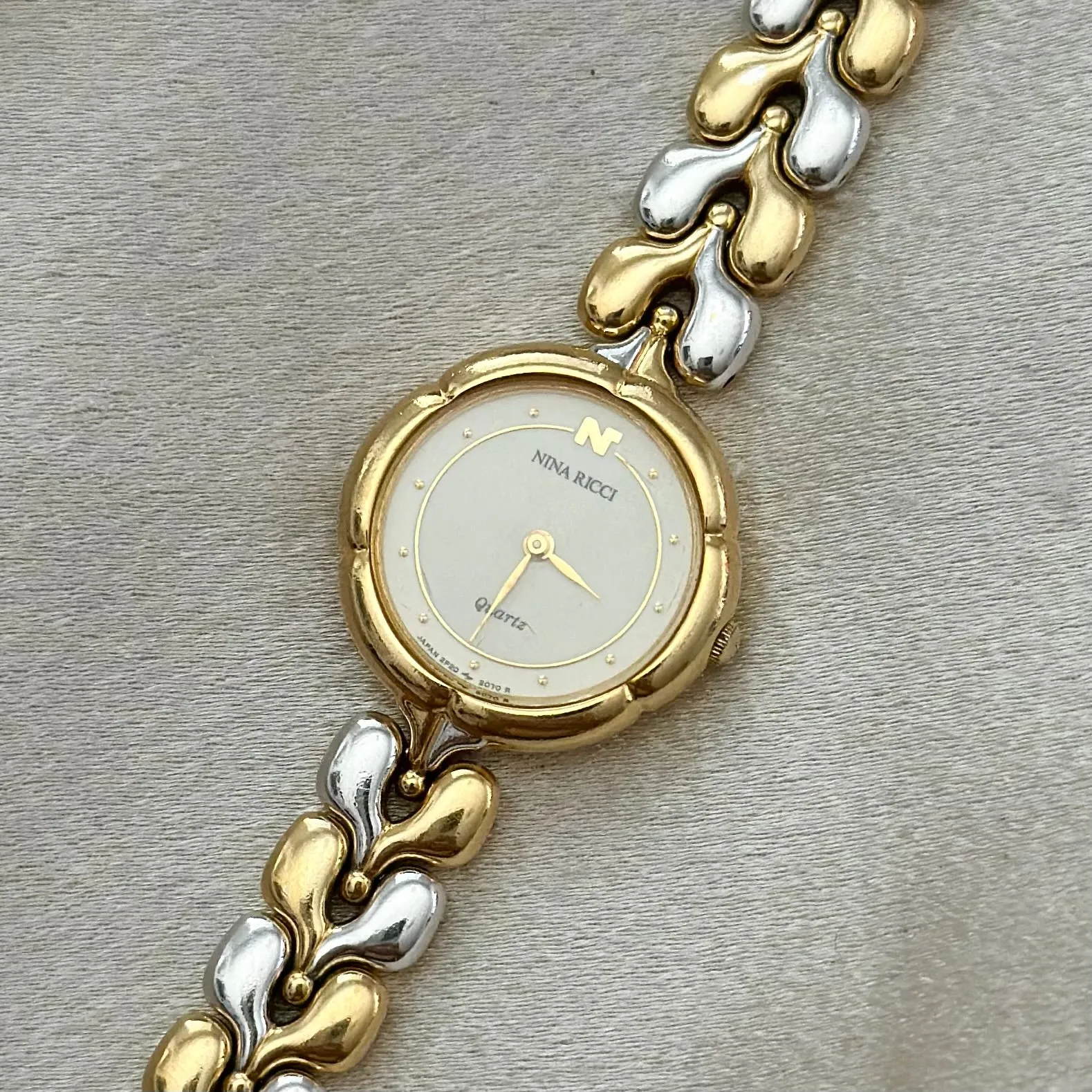 VINTAGE NINA RICCI MOTHER-OF-PEARL TWO-TONED WATCH