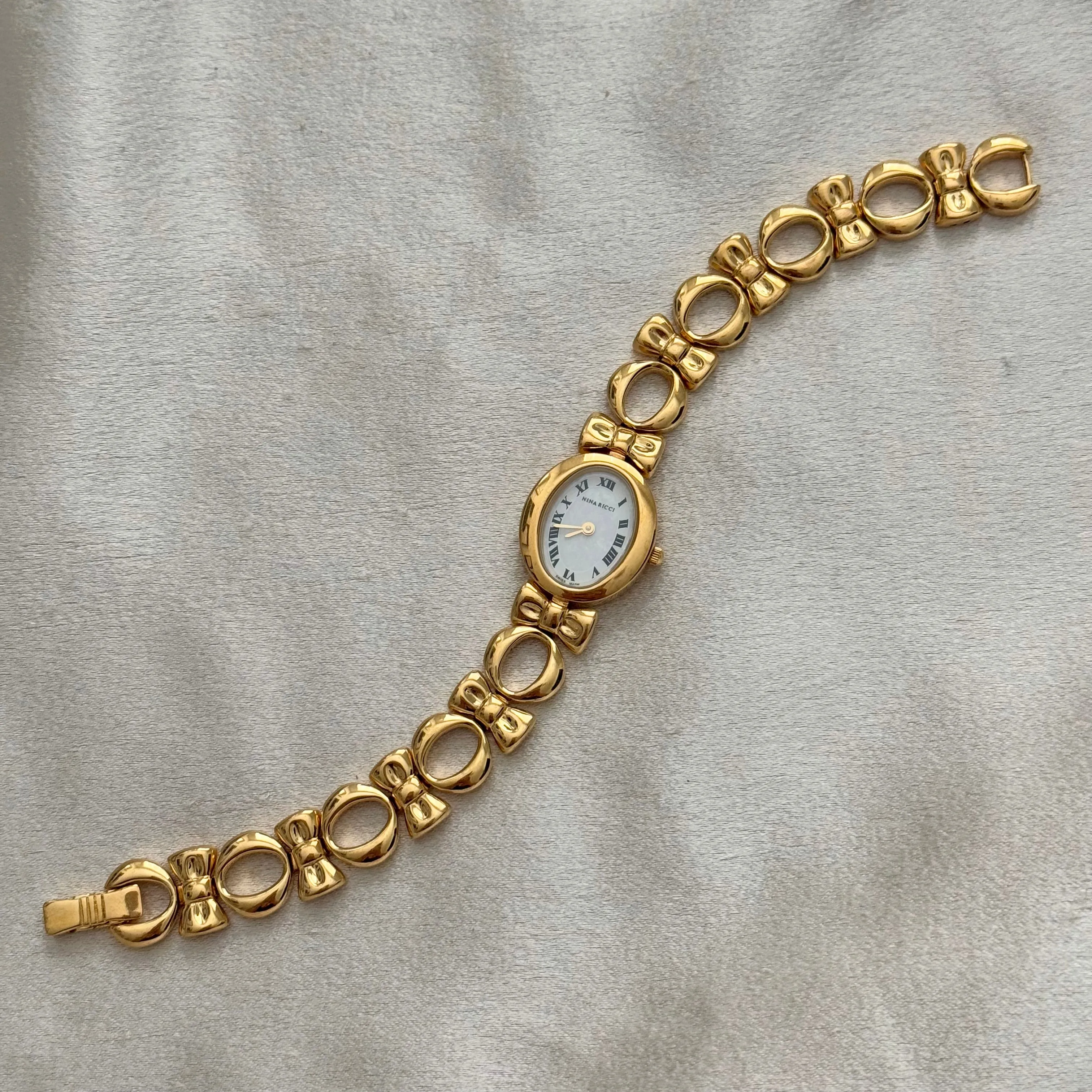 VINTAGE NINA RICCI WATCH
