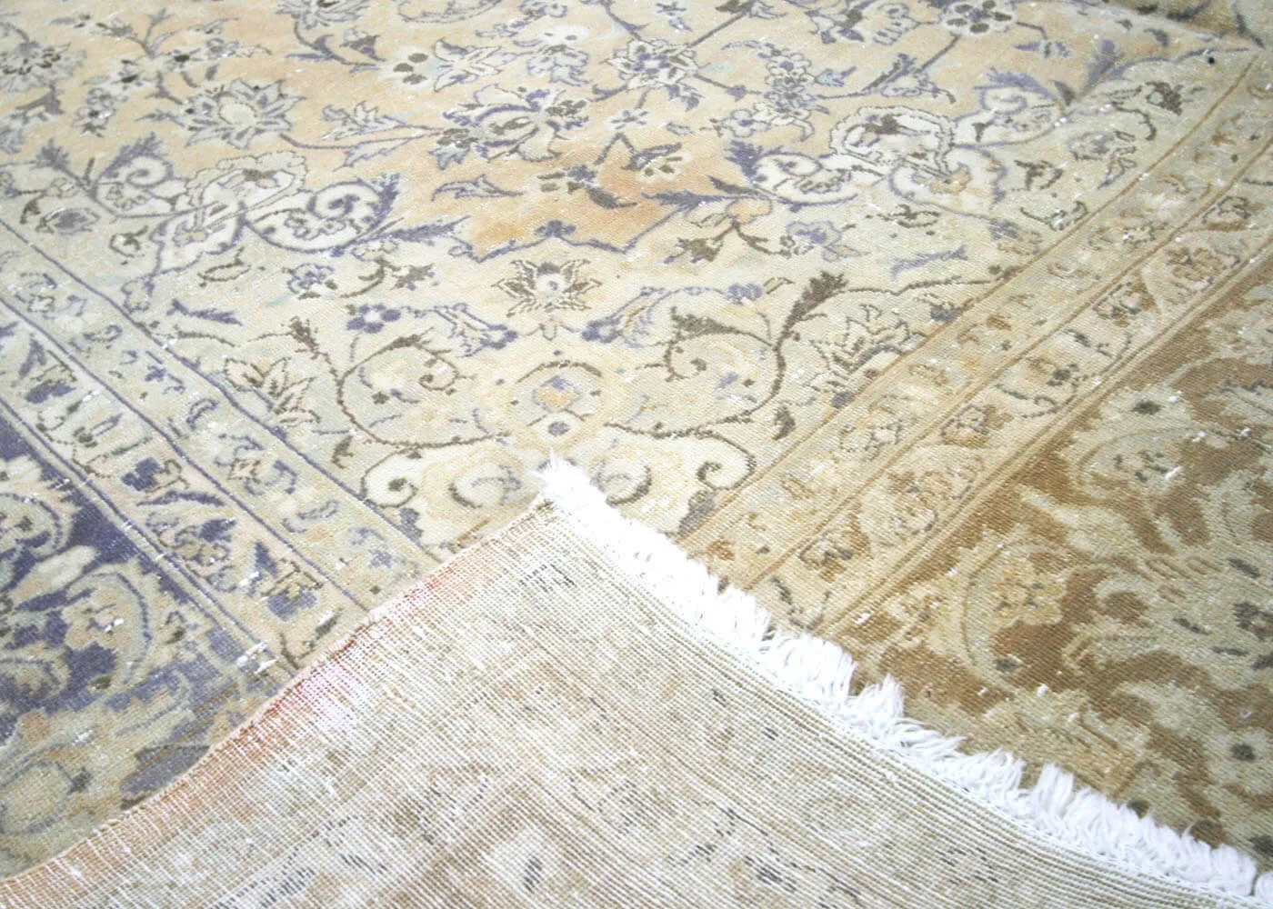 Vintage Persian Tabriz Rug - 9'7" x 15'4"