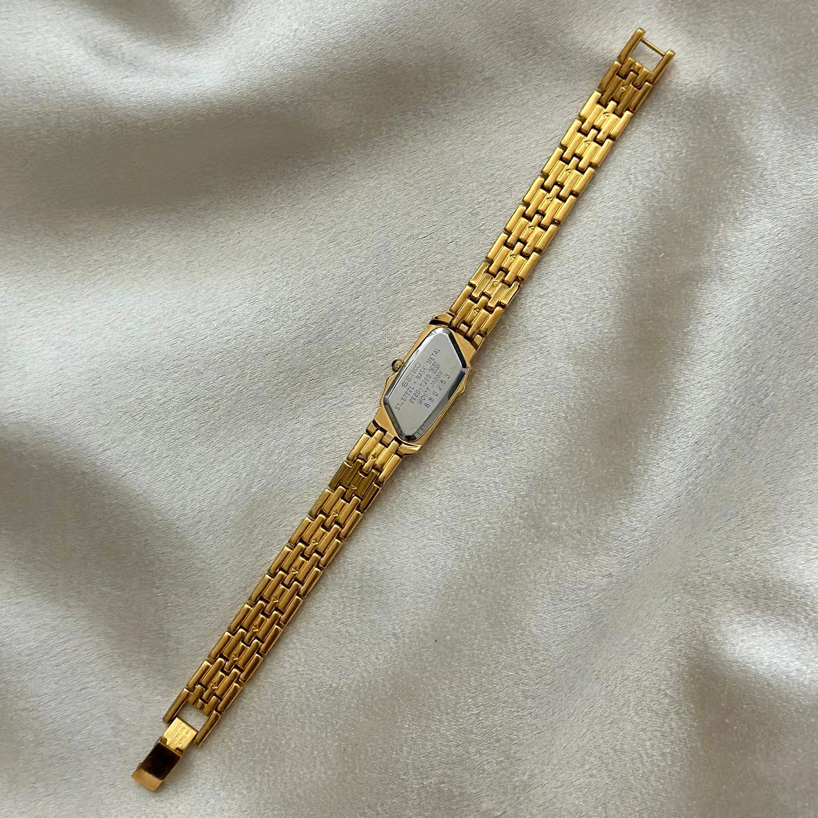 VINTAGE SEIKO DIAMOND WATCH