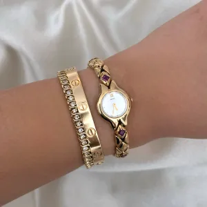 VINTAGE SEIKO GARNET DAINTY WATCH